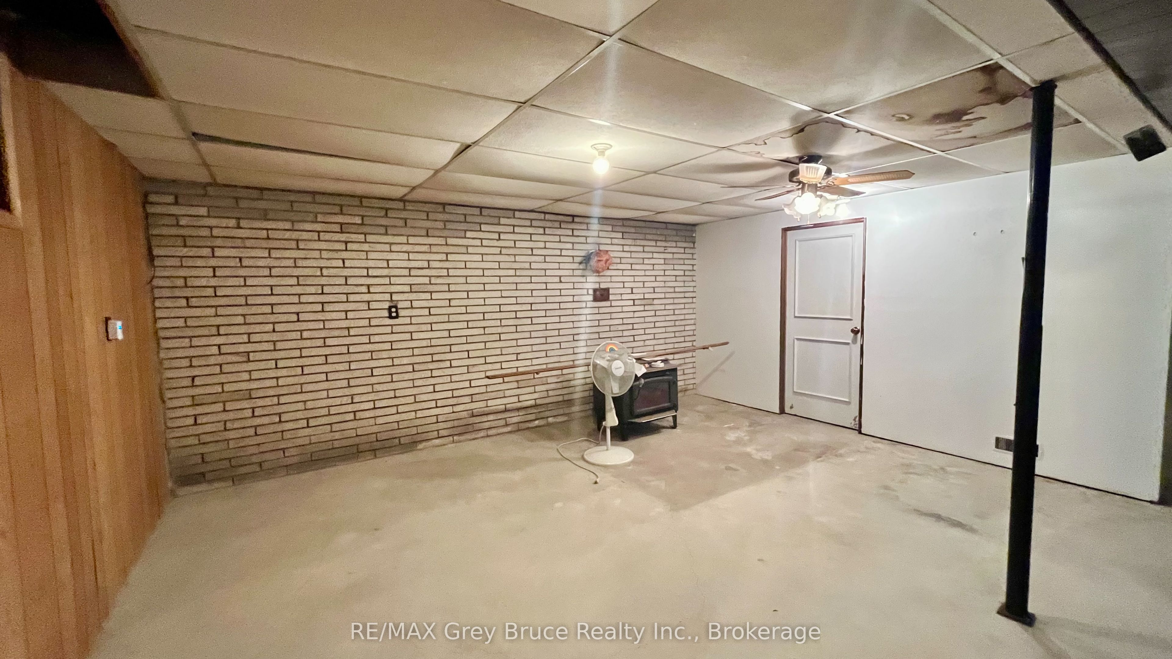 1069 7th Avenue Property Photo 15