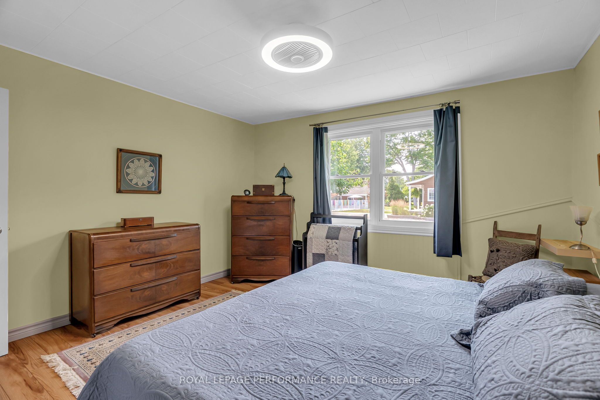21052 Birch Avenue Property Photo 8