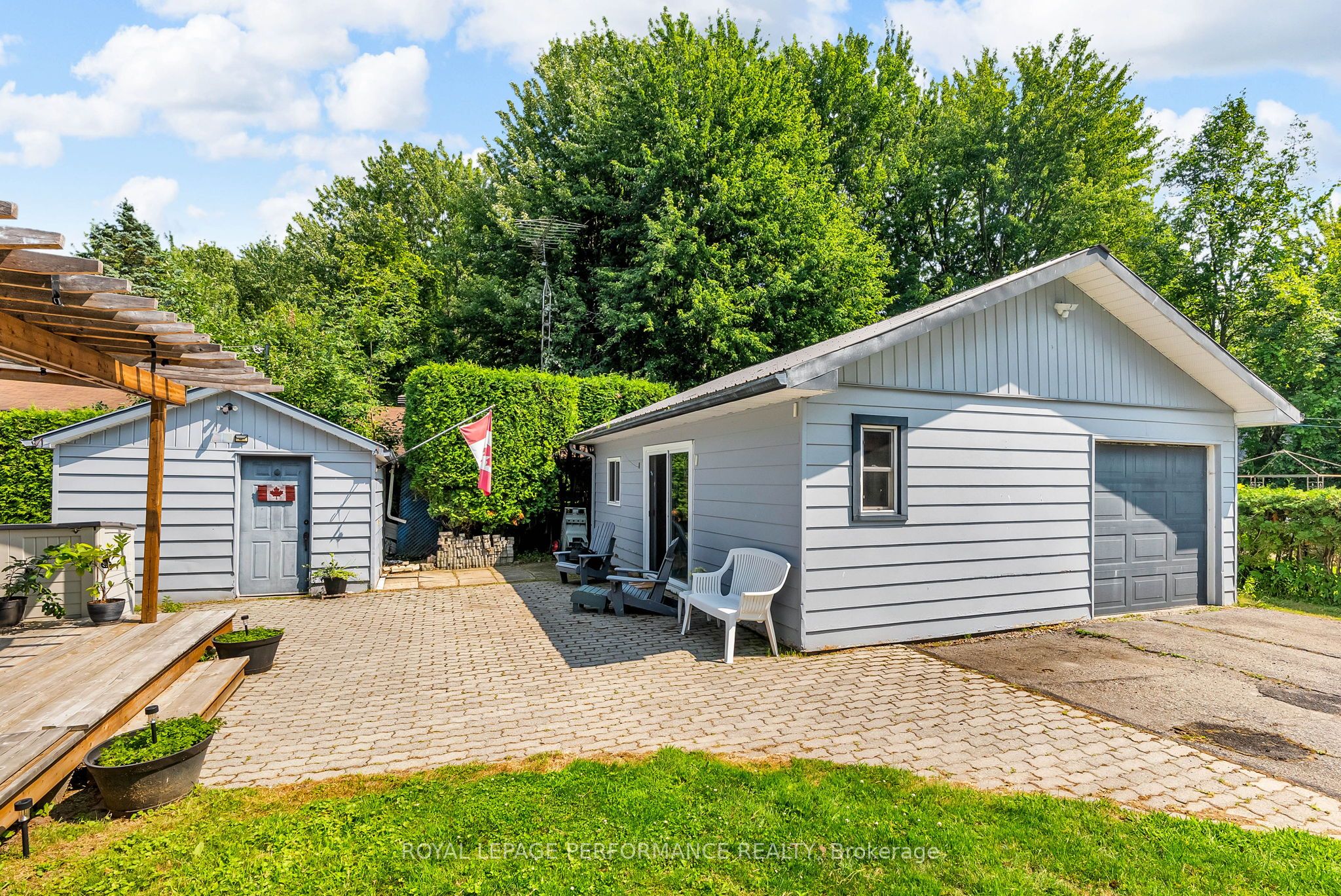 21052 Birch Avenue Property Photo 21