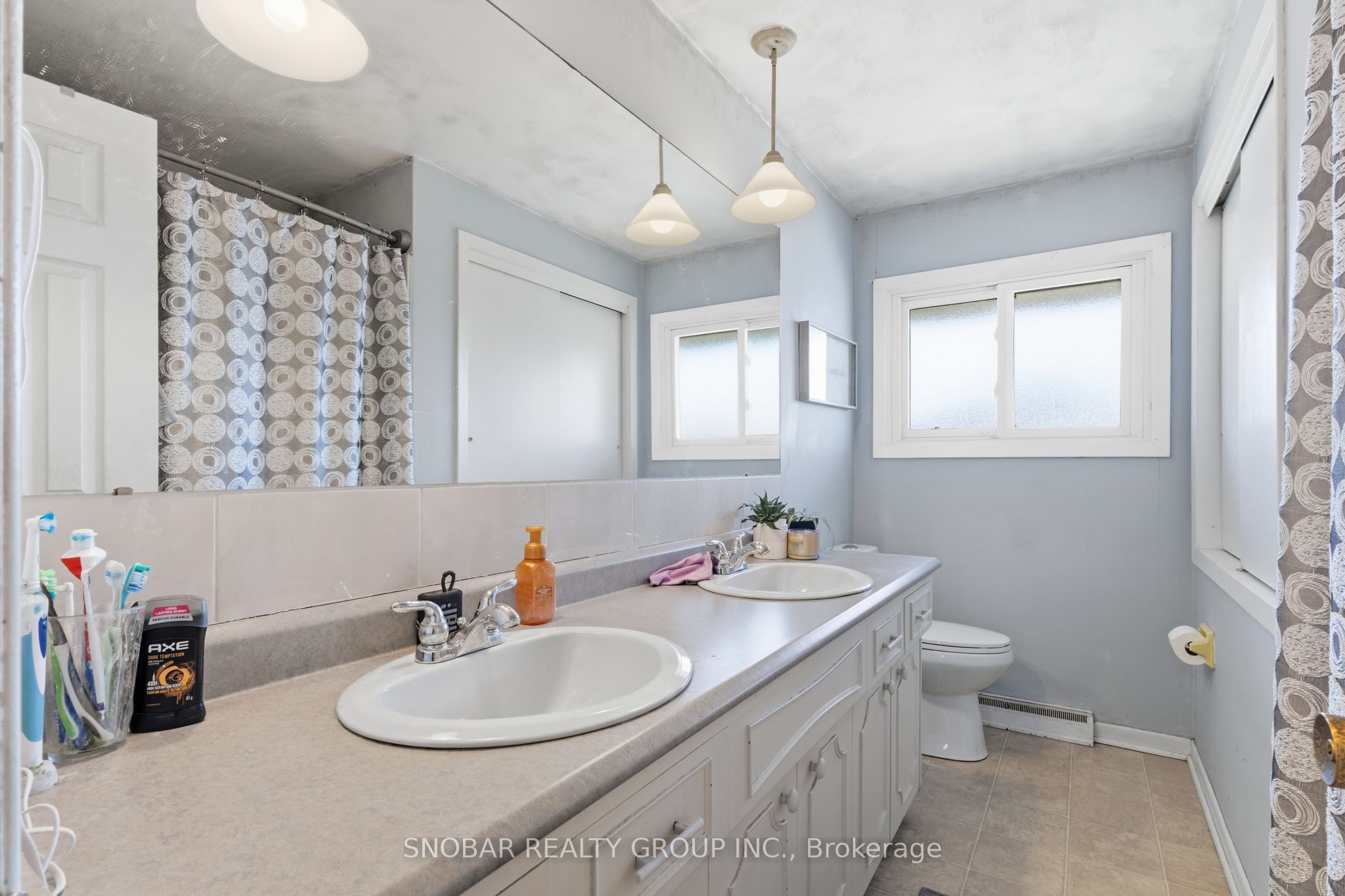 57 Alexandra Boulevard Property Photo 14