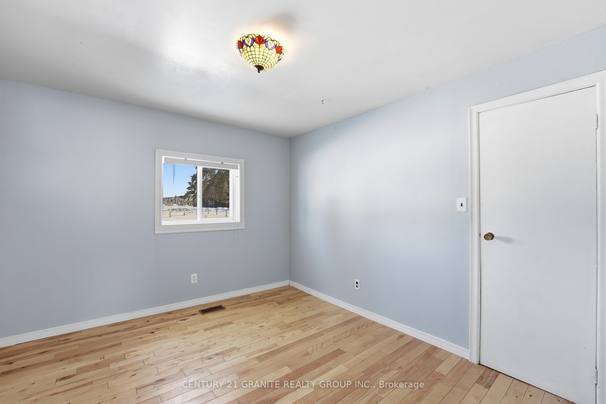 1367 Detlor Road Property Photo 16