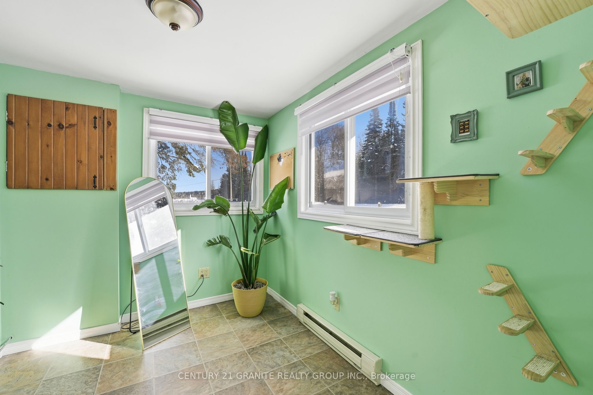 1367 Detlor Road Property Photo 19