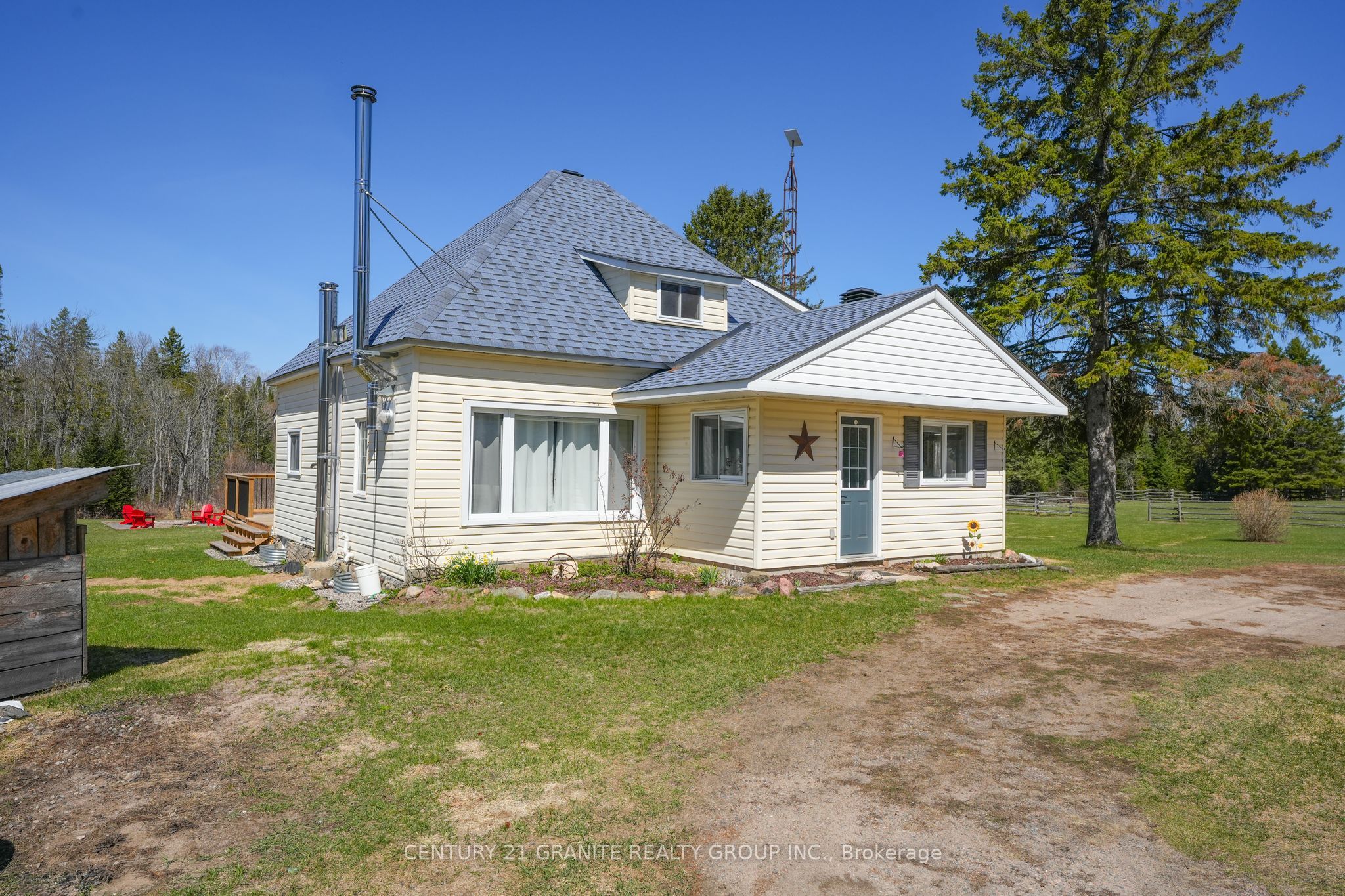 1367 Detlor Road Property Photo 37