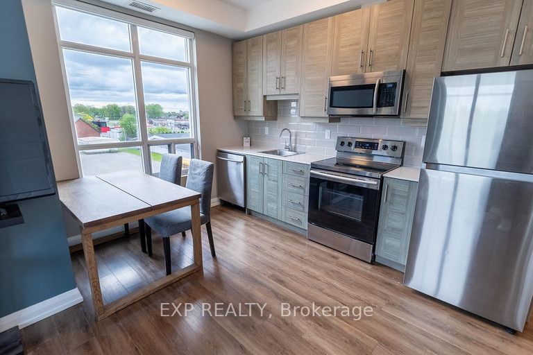 6289 Mcleod Road Property Photo 3
