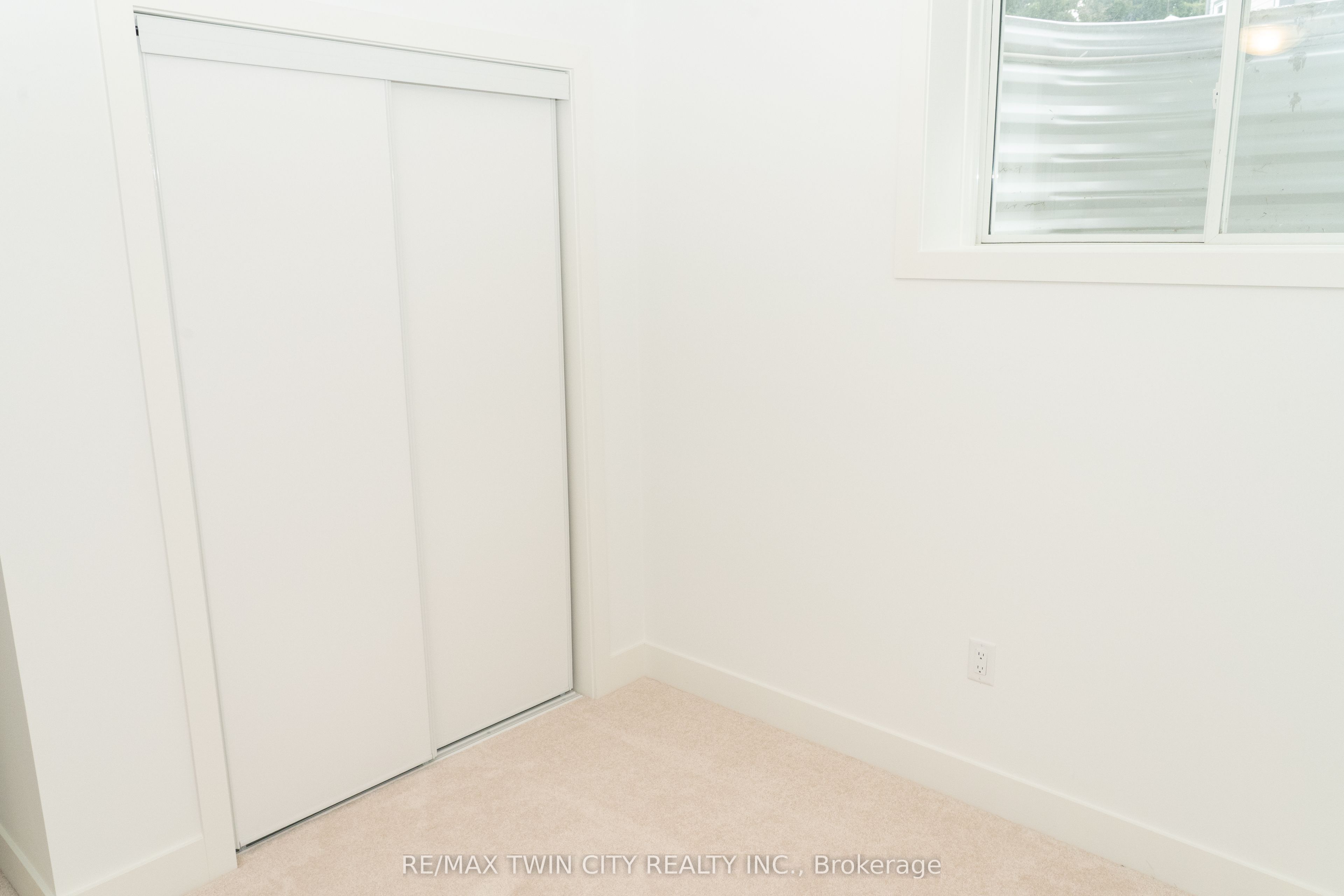 163 Julie Crescent Property Photo 19