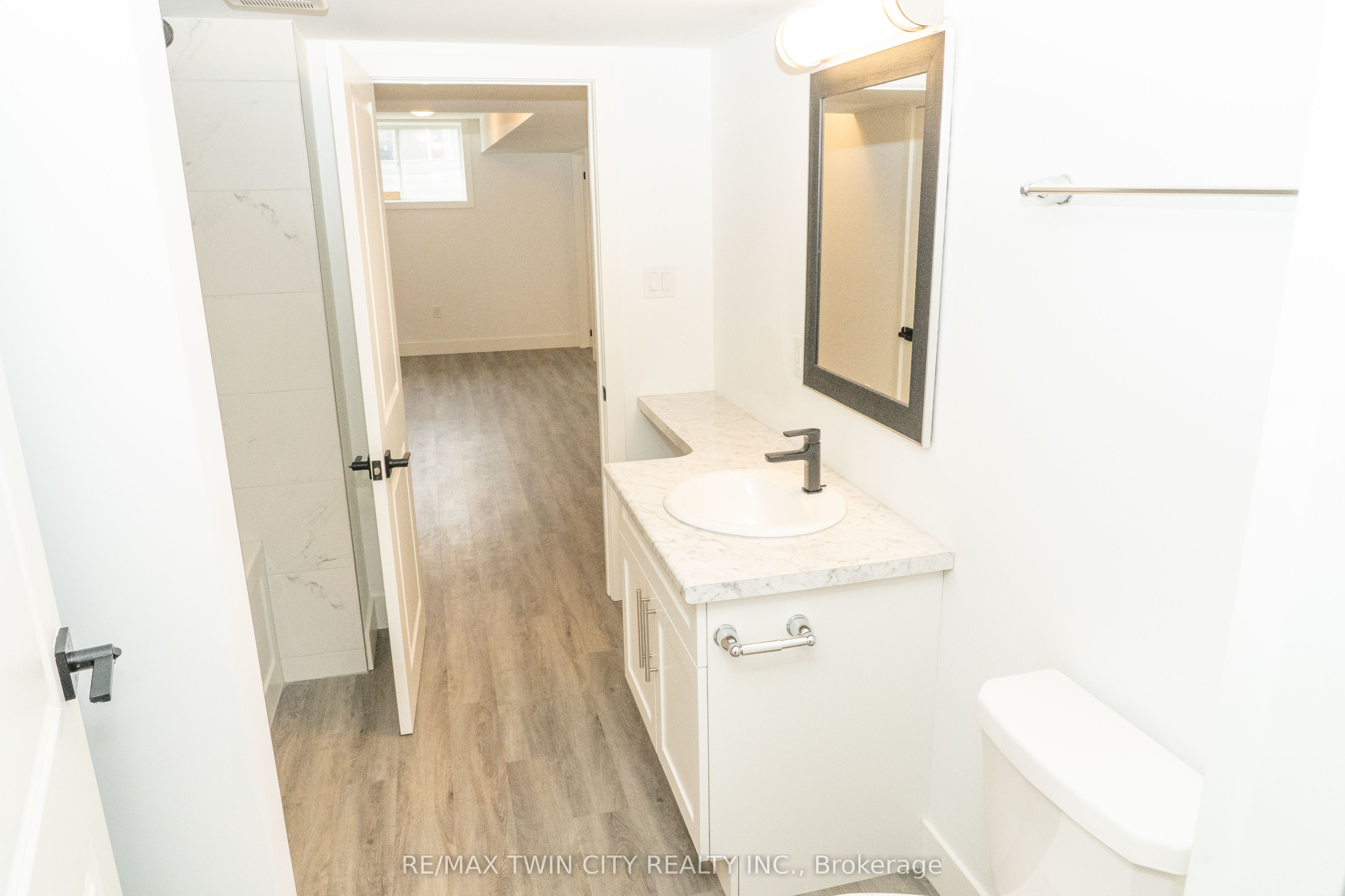 163 Julie Crescent Property Photo 23