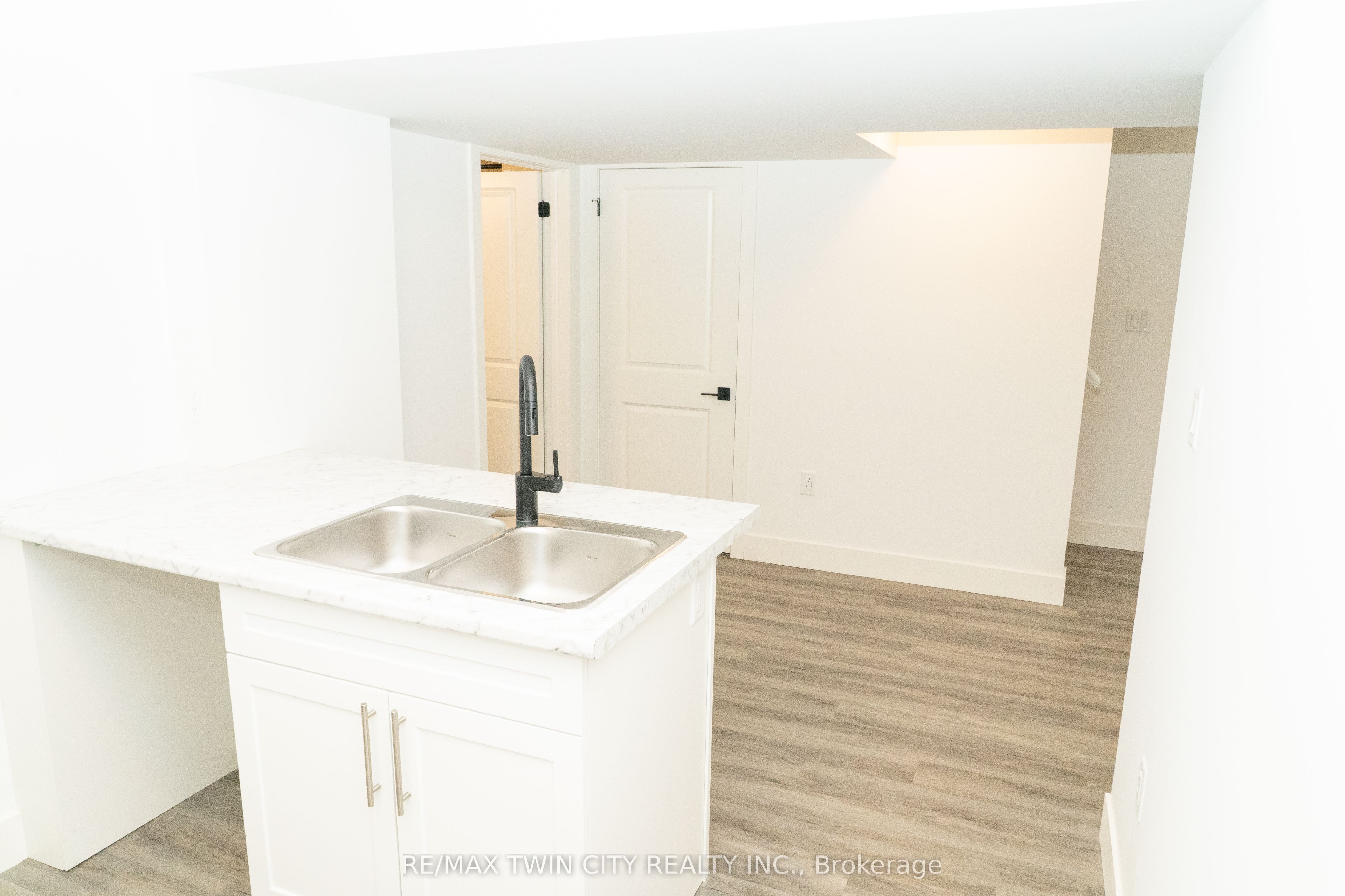163 Julie Crescent Property Photo 24