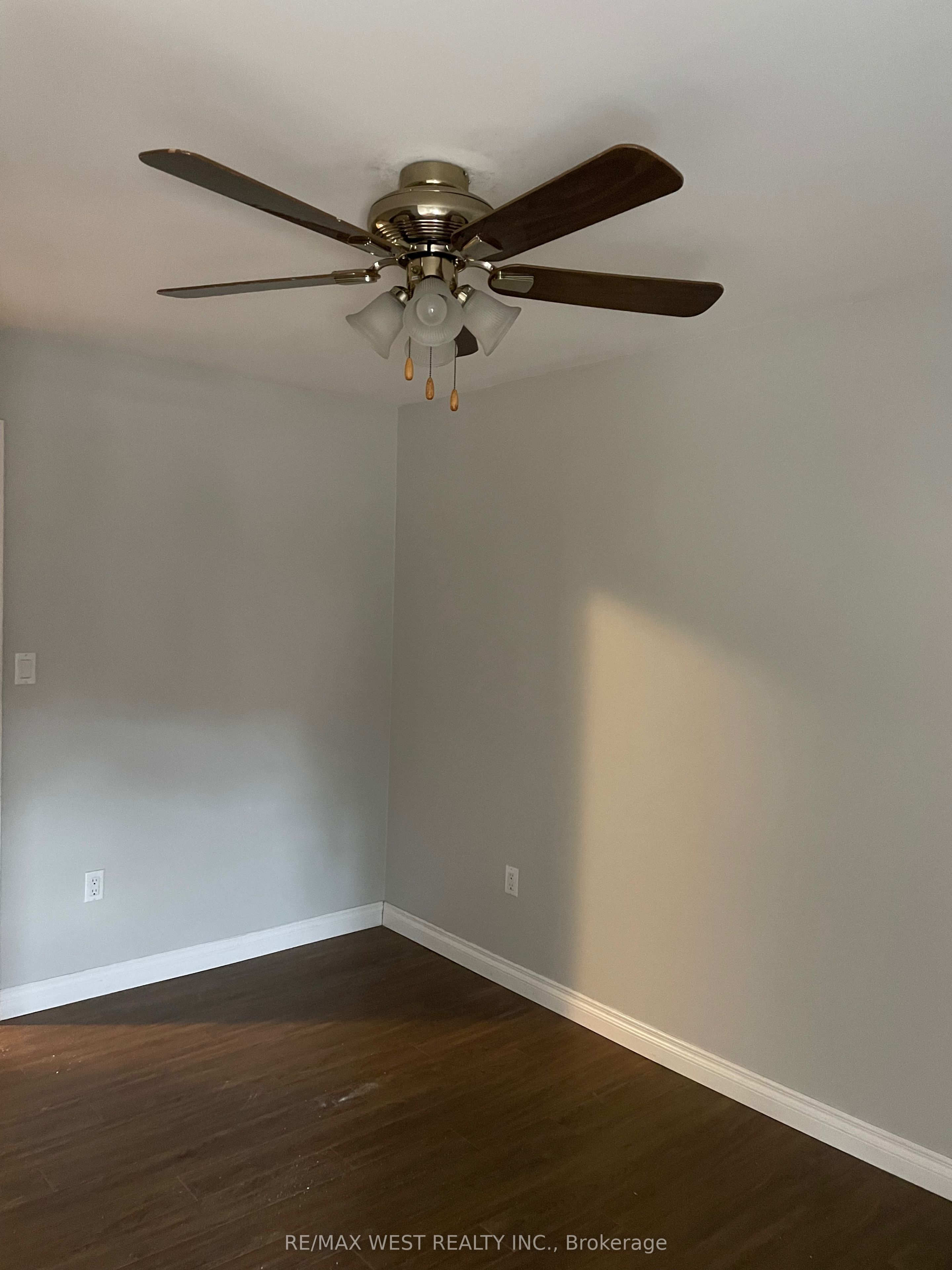 182 12th Street Property Photo 7