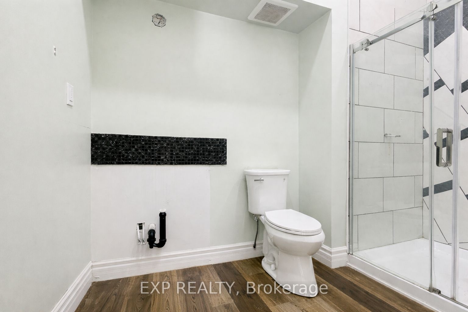 1133 Plowmans Line Property Photo 17