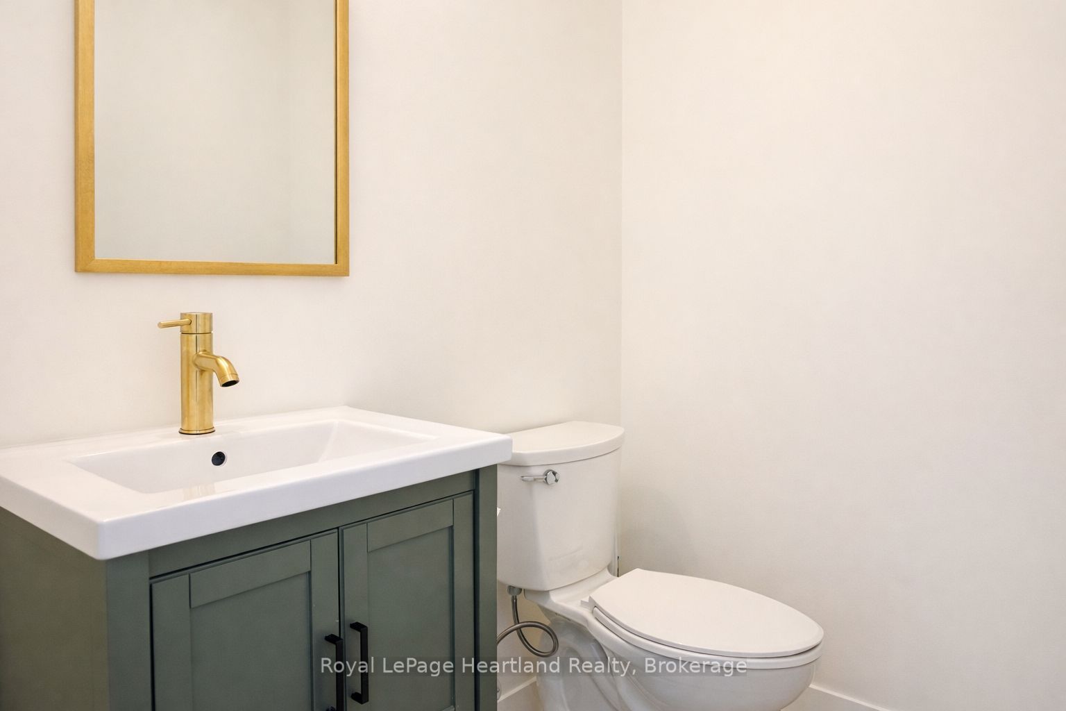 20 Silver Creek Road Property Photo 5
