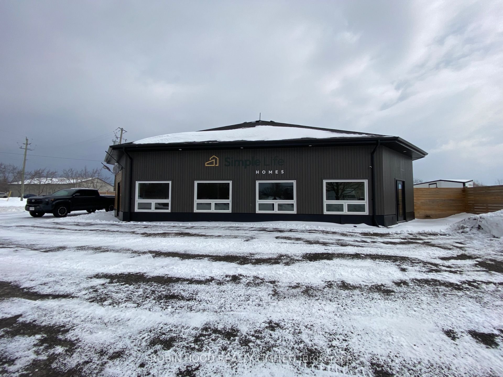 5 Craig Boulevard Property Photo 2