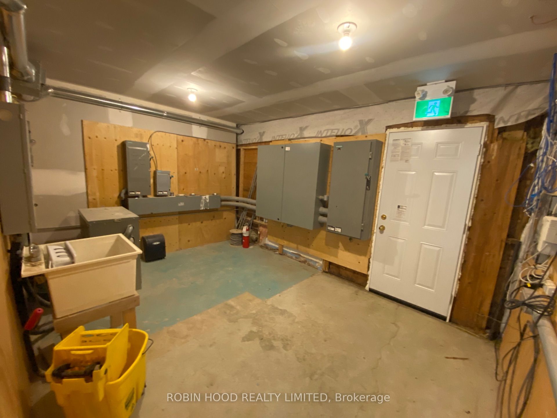 5 Craig Boulevard Property Photo 36