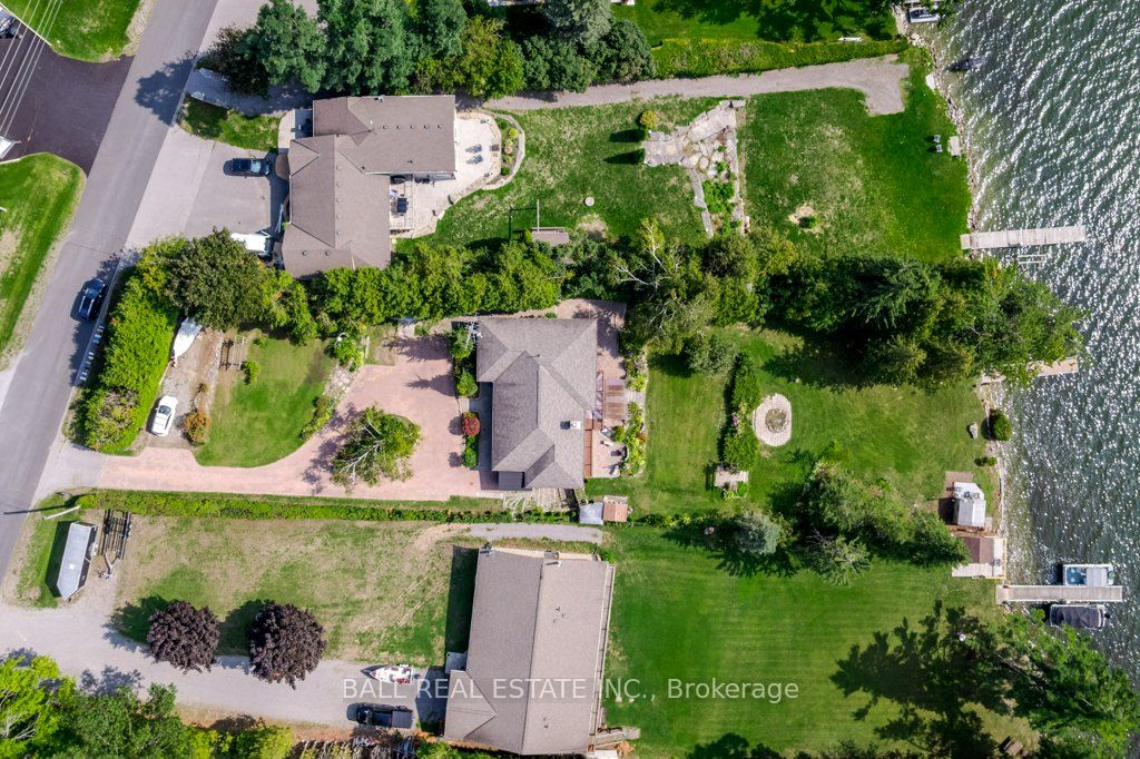 919 Skyline Road Property Photo 6