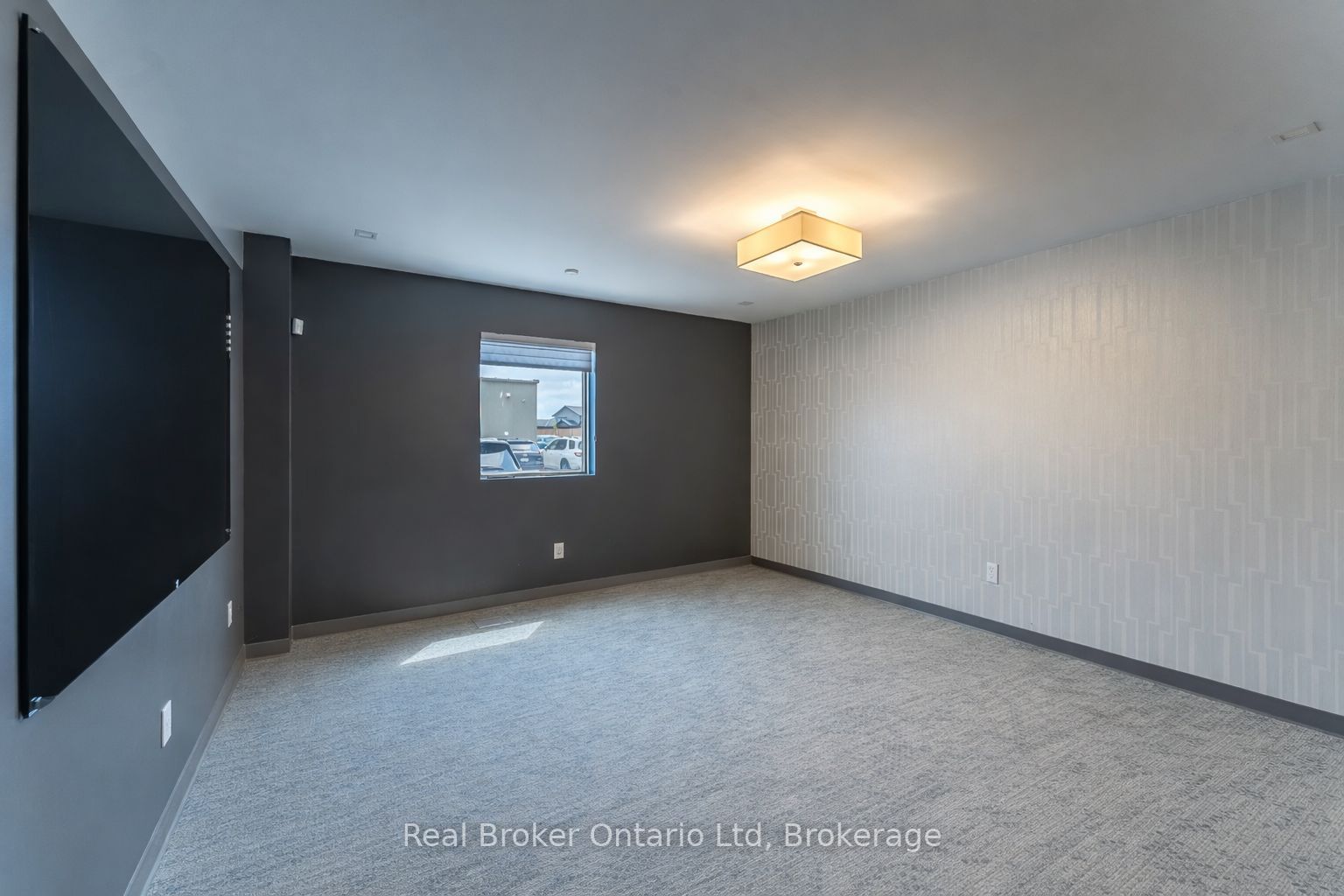 1525 16th Street E 1 Property Photo 8