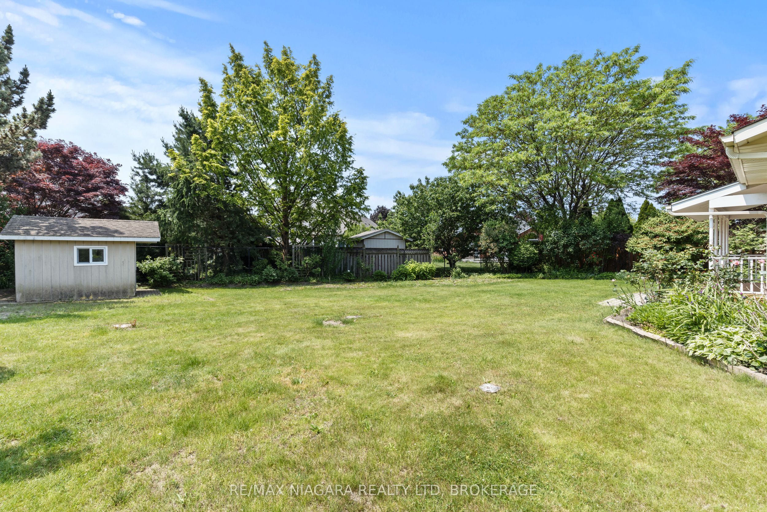 67 The Promenade Property Photo 3