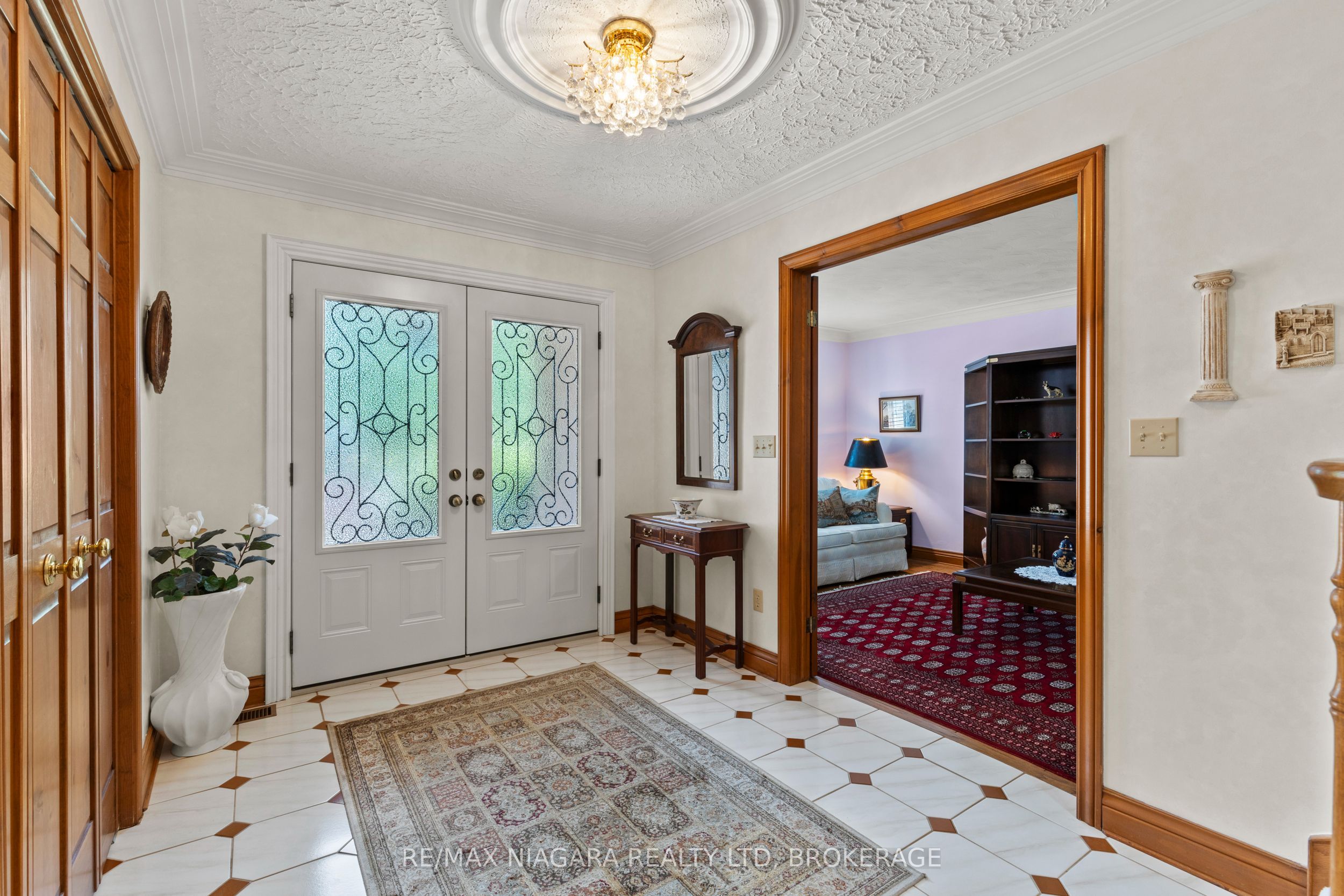 67 The Promenade Property Photo 6