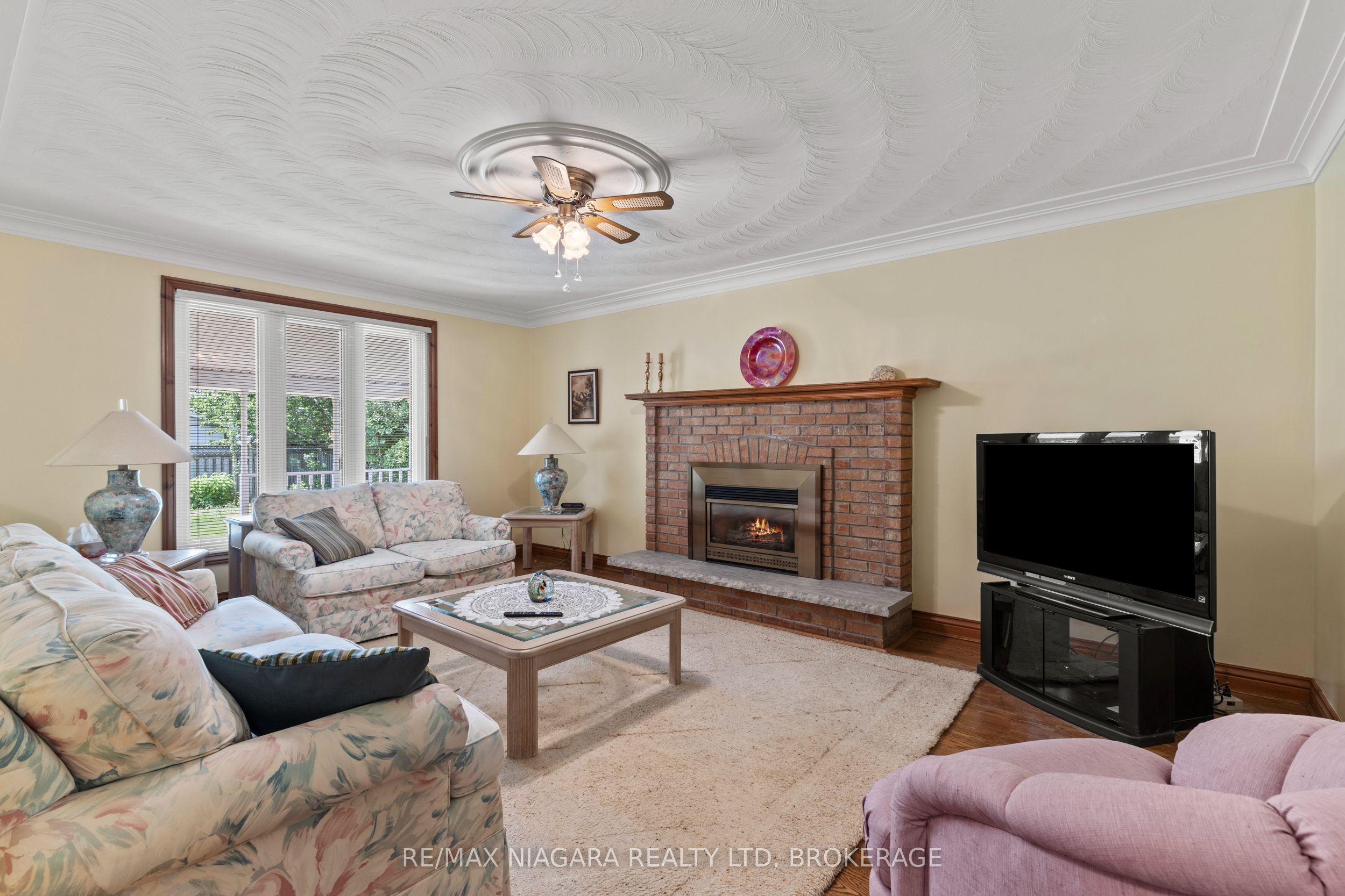 67 The Promenade Property Photo 8