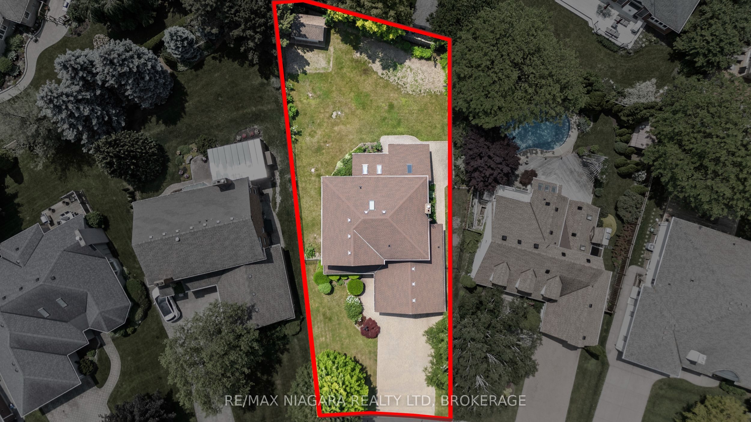 67 The Promenade Property Photo 32