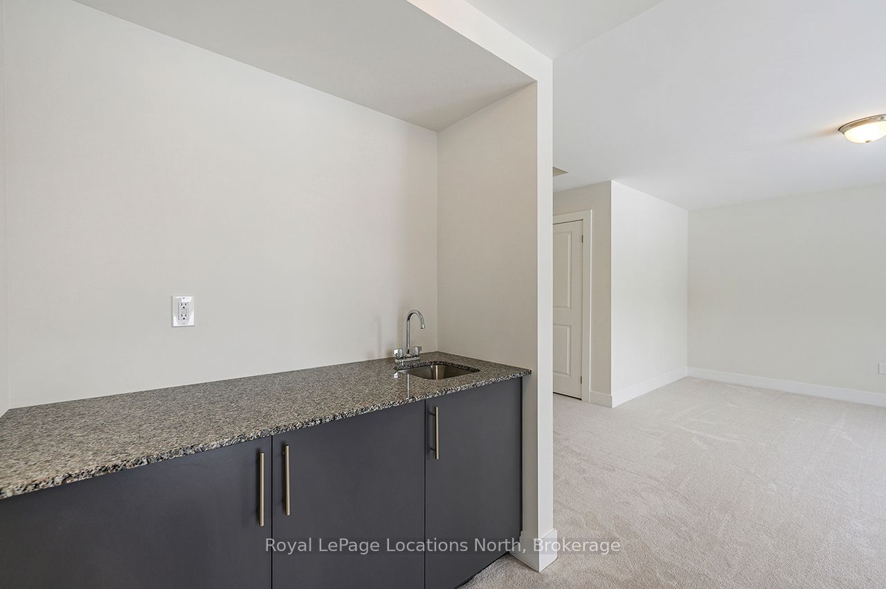 111 Clement Lane Property Photo 37