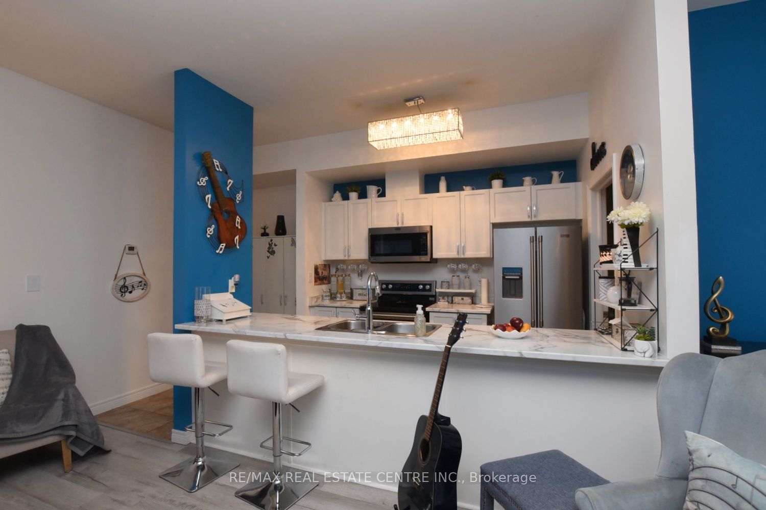 60 Natalia Avenue 2 Property Photo 10