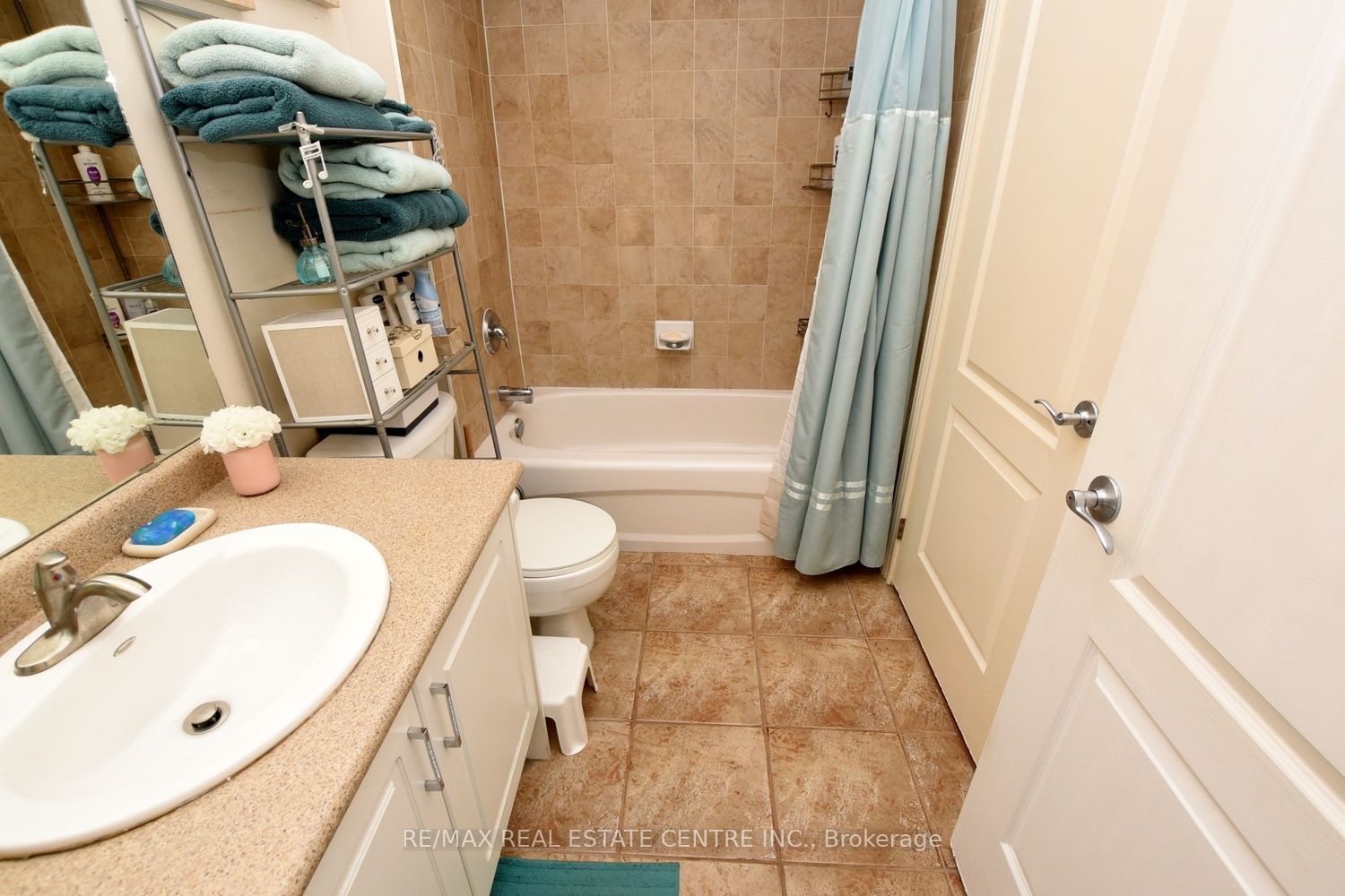 60 Natalia Avenue 2 Property Photo 19