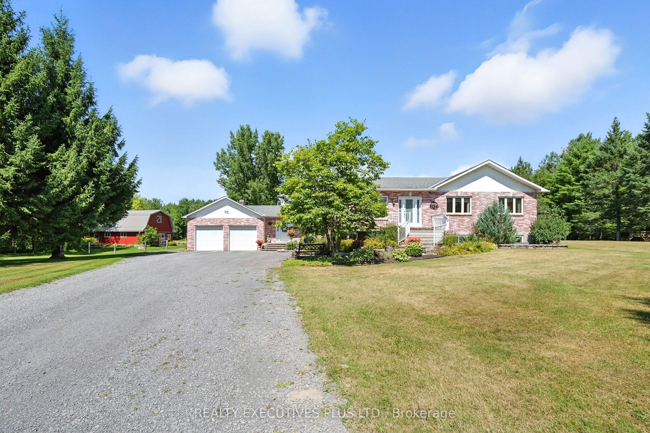 2935 Baseline Road Property Photo 1