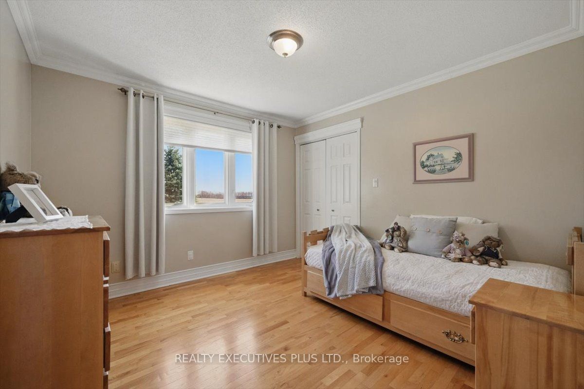 2935 Baseline Road Property Photo 19