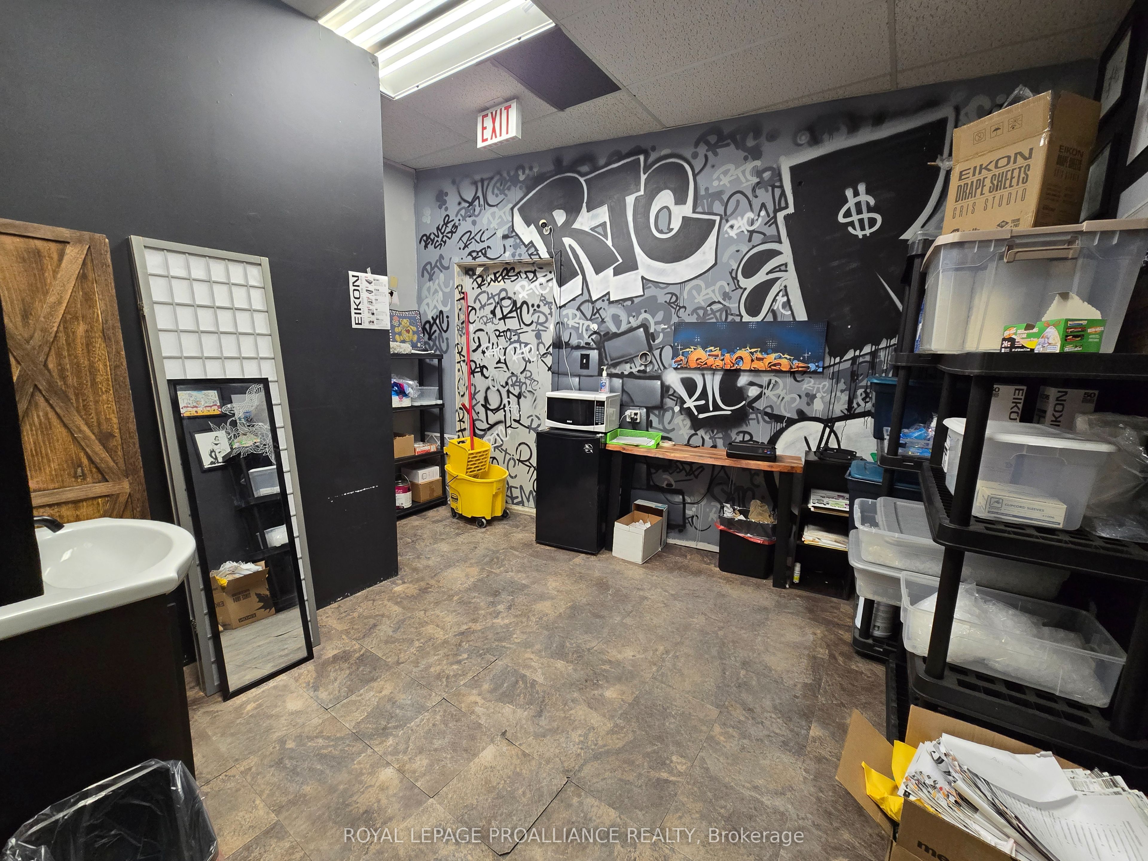 444 Dundas Street E D Property Photo 12