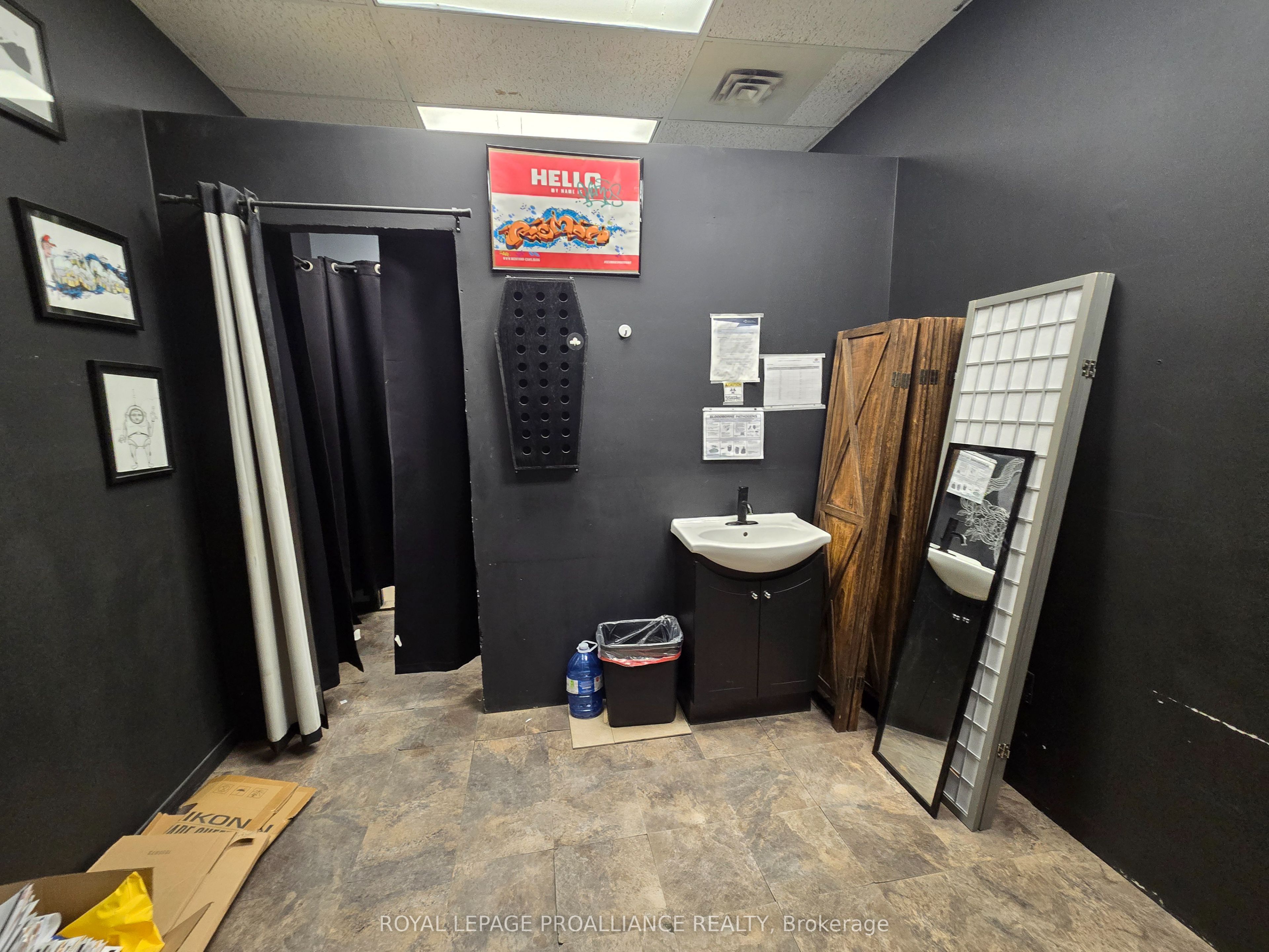 444 Dundas Street E D Property Photo 13