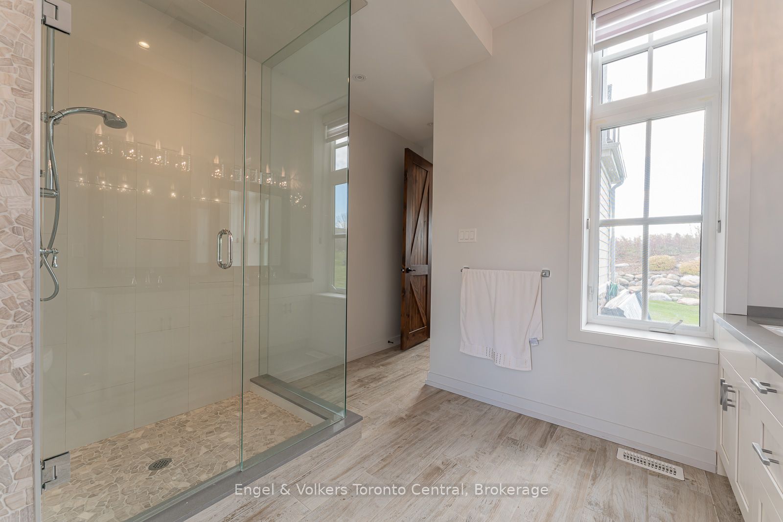 280 Sunset Boulevard Property Photo 24