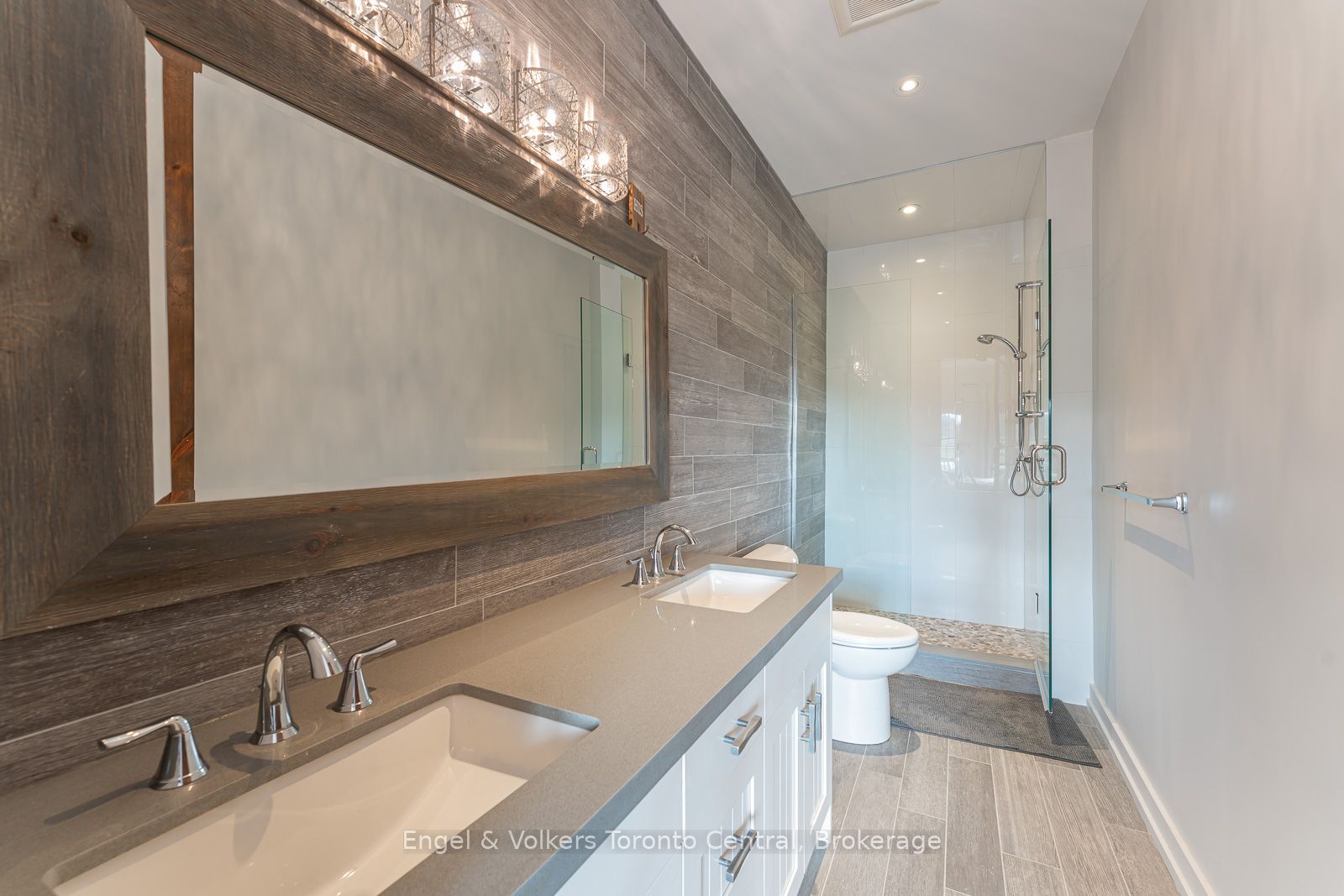 280 Sunset Boulevard Property Photo 34