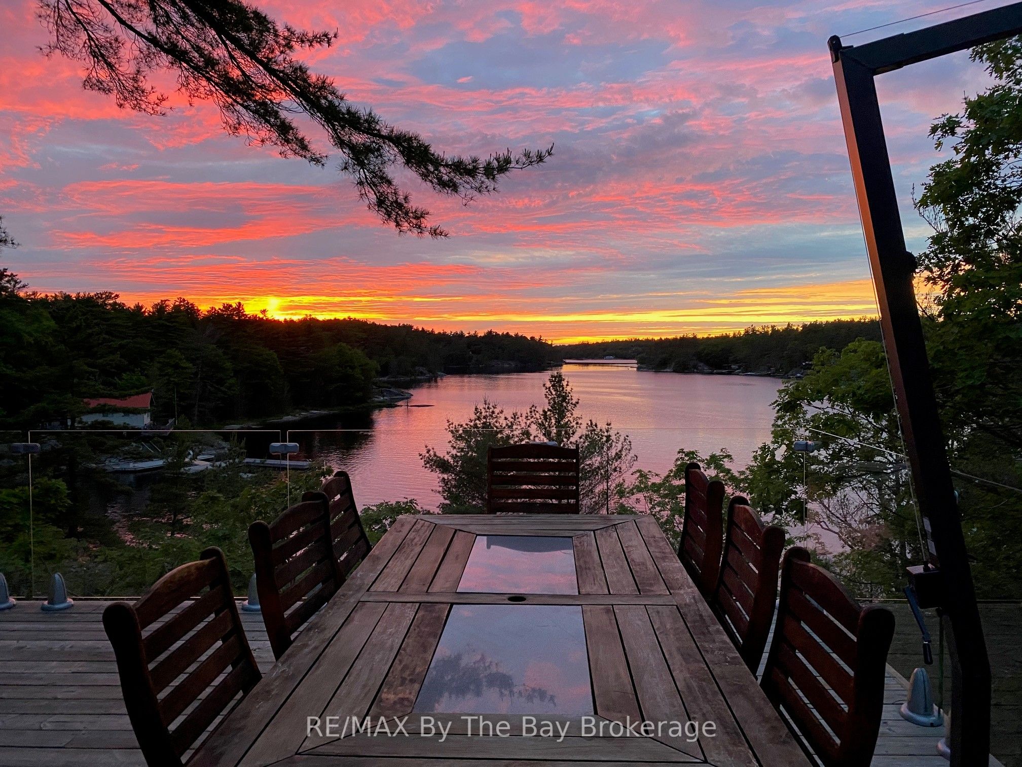 3688 Is 1810 Property Photo 1
