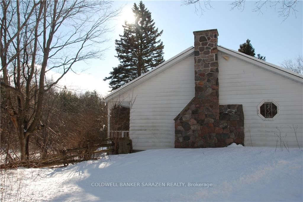 7196 Rideau Valley Drive S Property Photo 2