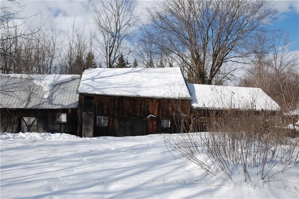 7196 Rideau Valley Drive S Property Photo 8