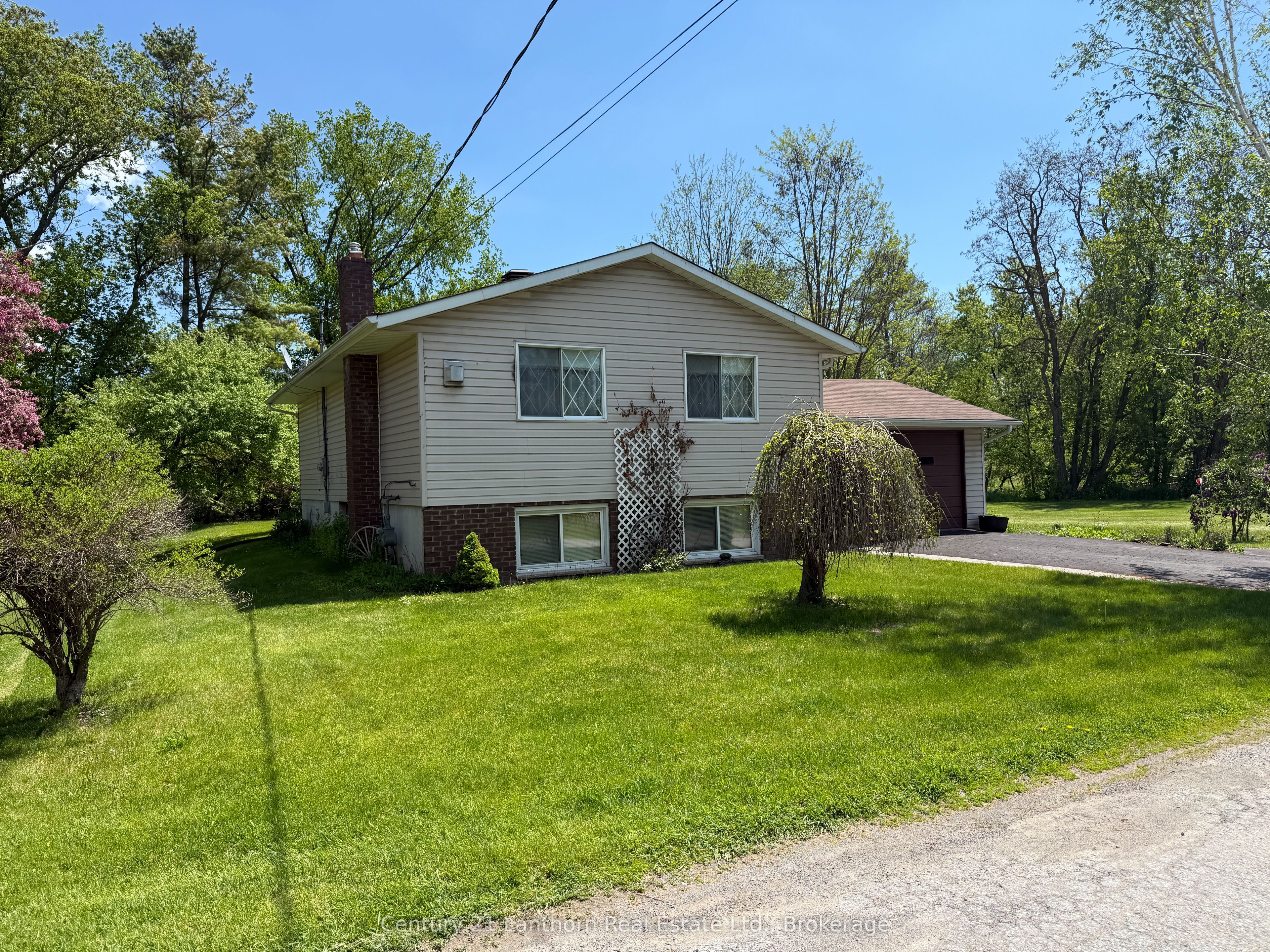 3 Champlain Street Property Photo 2