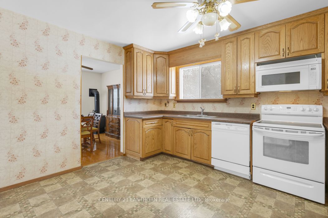 3 Champlain Street Property Photo 15