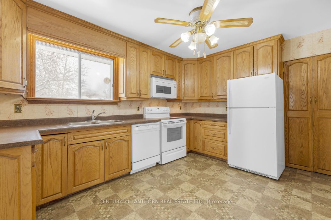 3 Champlain Street Property Photo 16