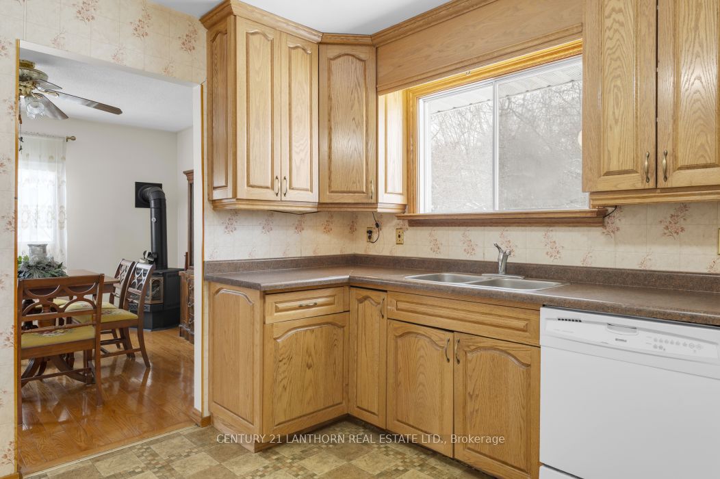 3 Champlain Street Property Photo 18