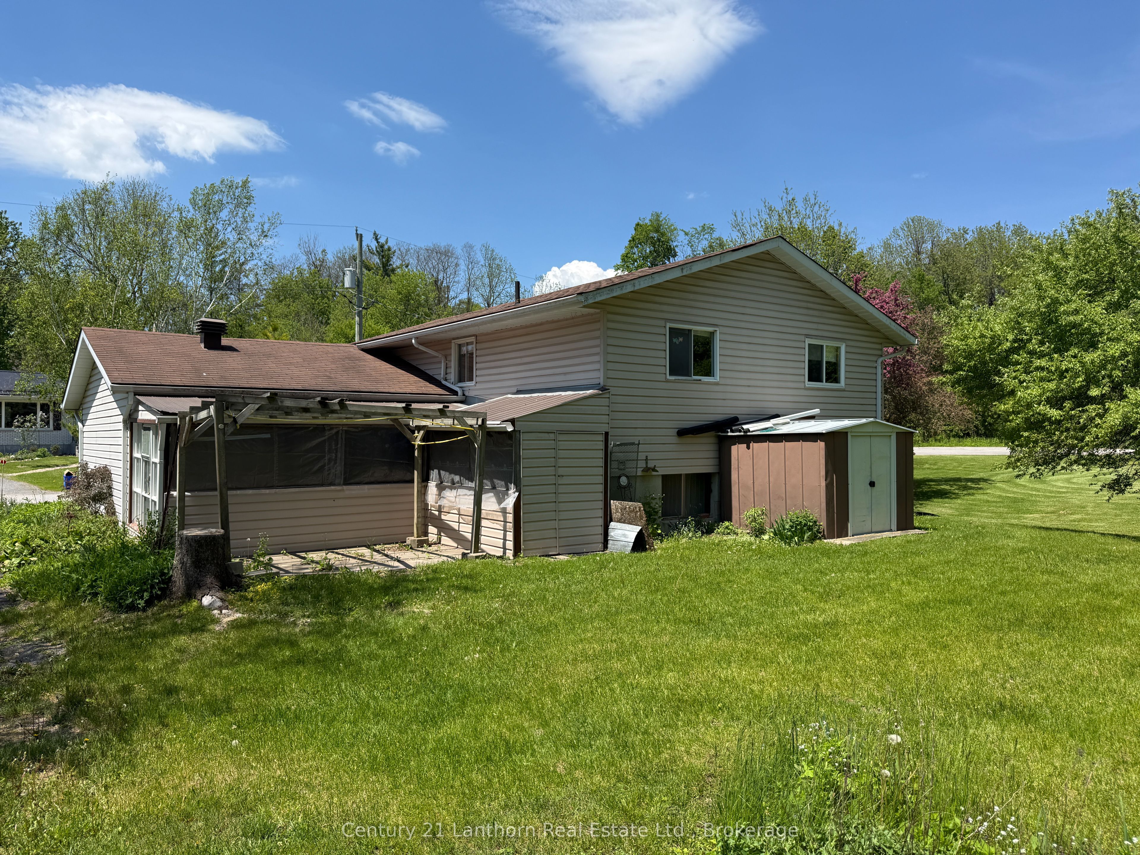 3 Champlain Street Property Photo 31