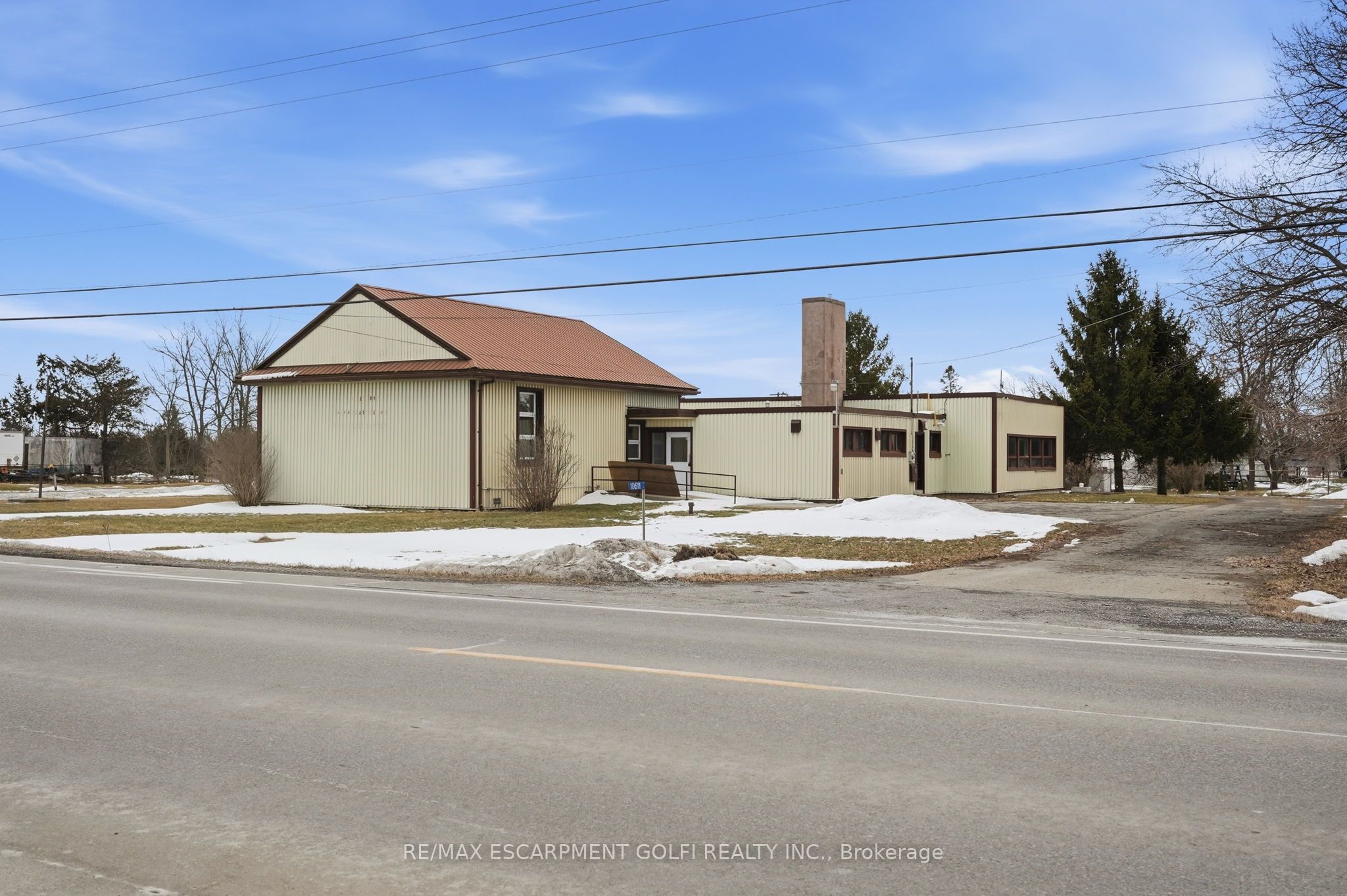 10611 Highway 3 Property Photo 6