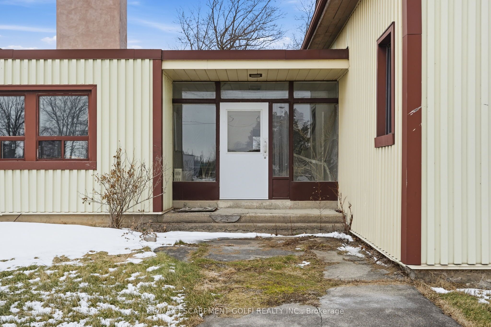 10611 Highway 3 Property Photo 8