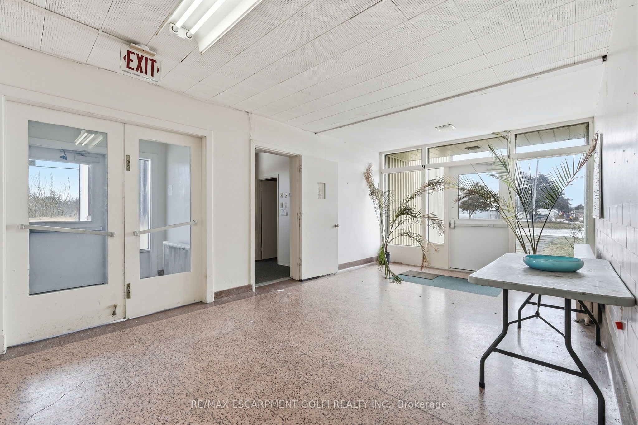 10611 Highway 3 Property Photo 9