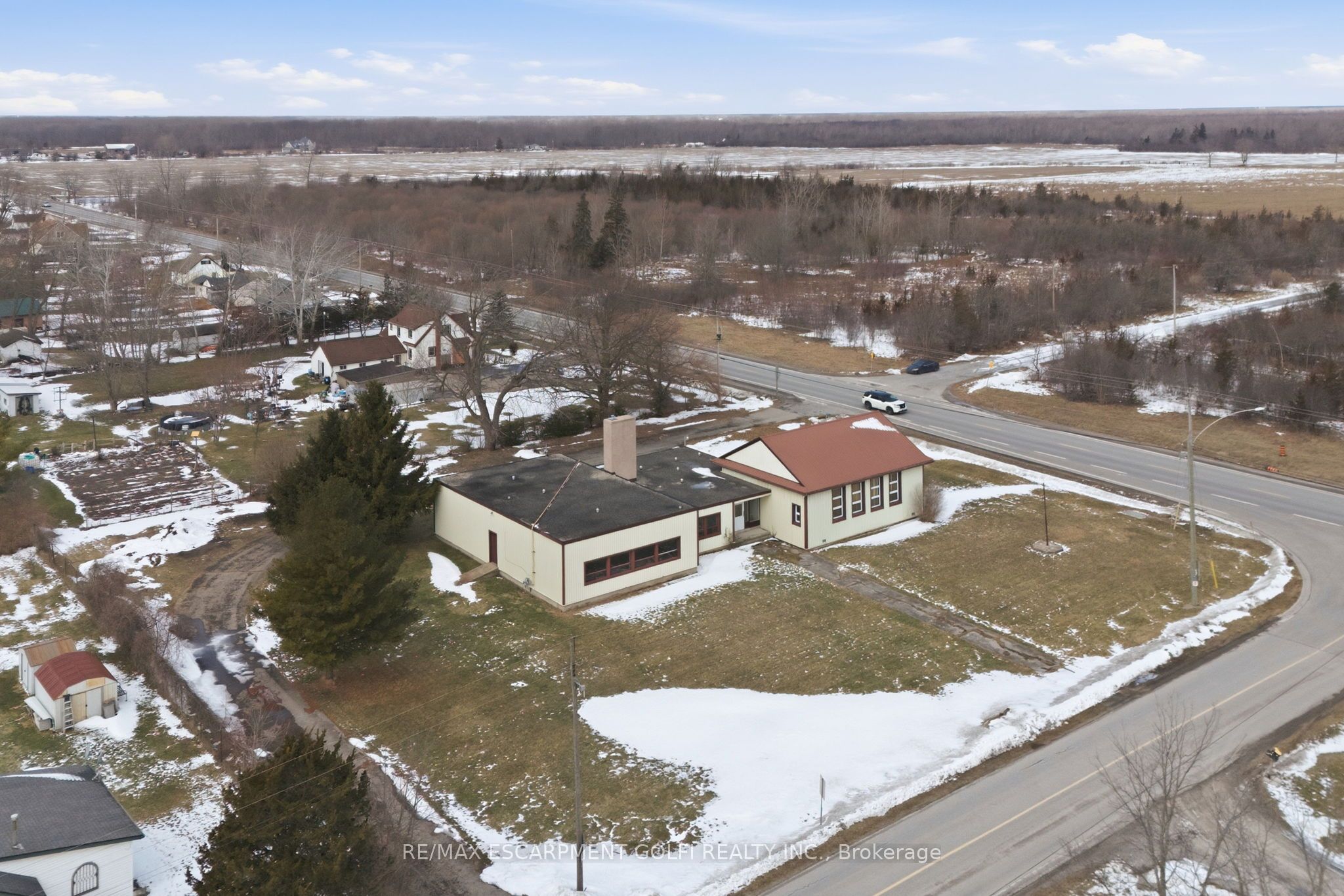 10611 Highway 3 Property Photo 33