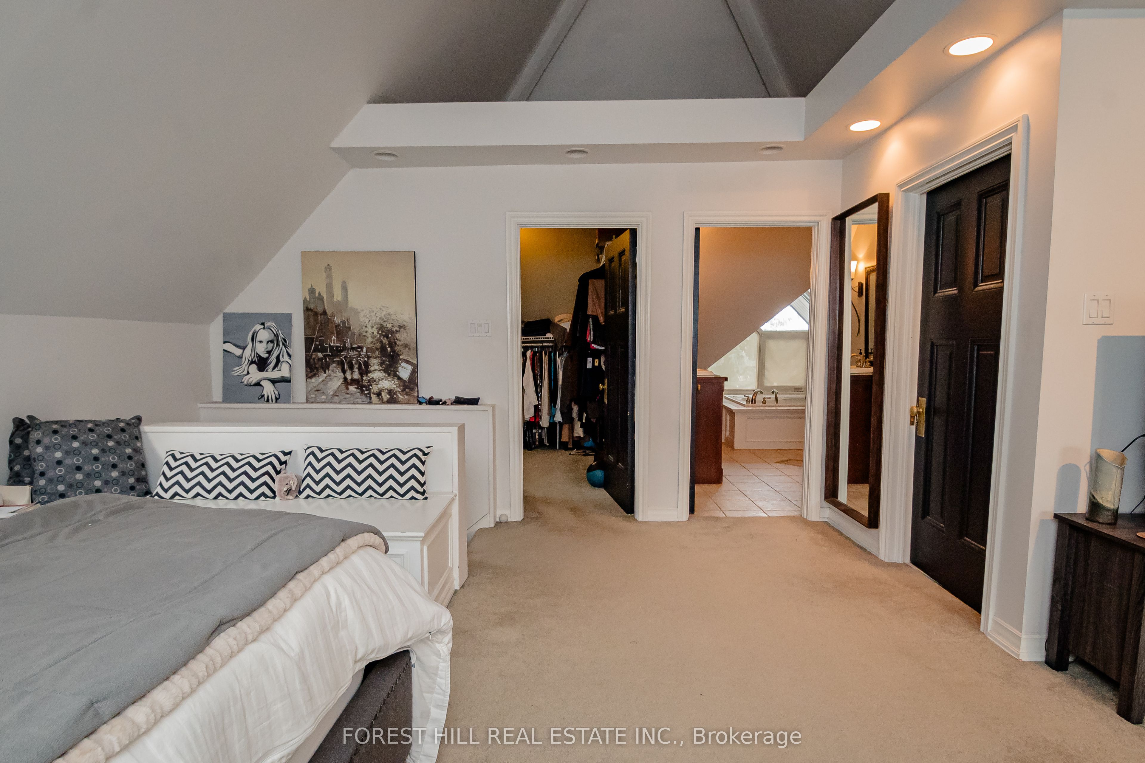 98 Central Avenue Property Photo 28