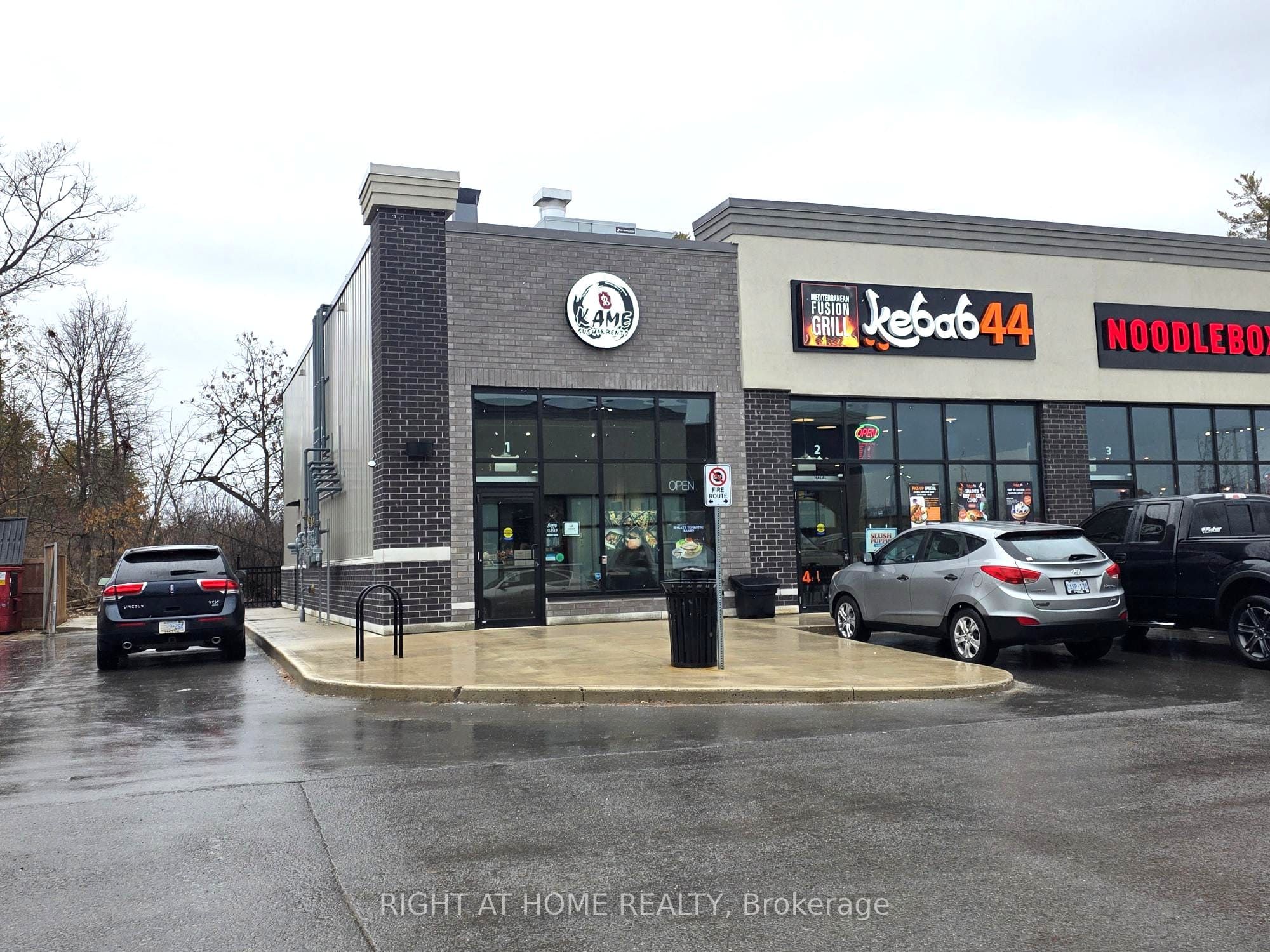 1117 Midland Avenue E10