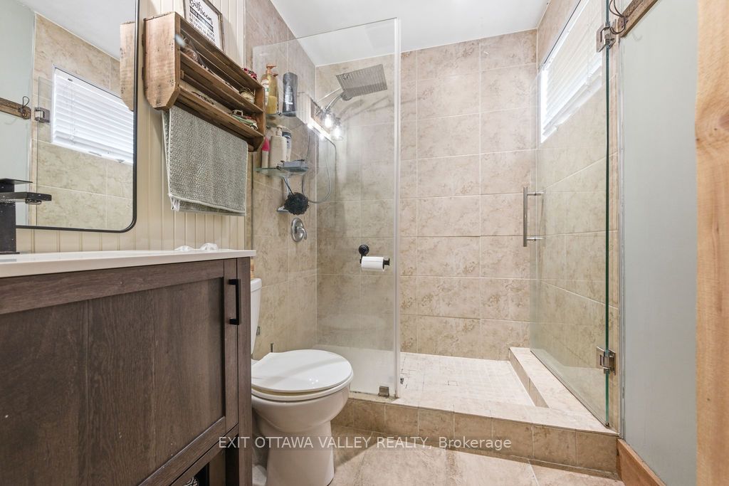 16 Heritage Drive Property Photo 14