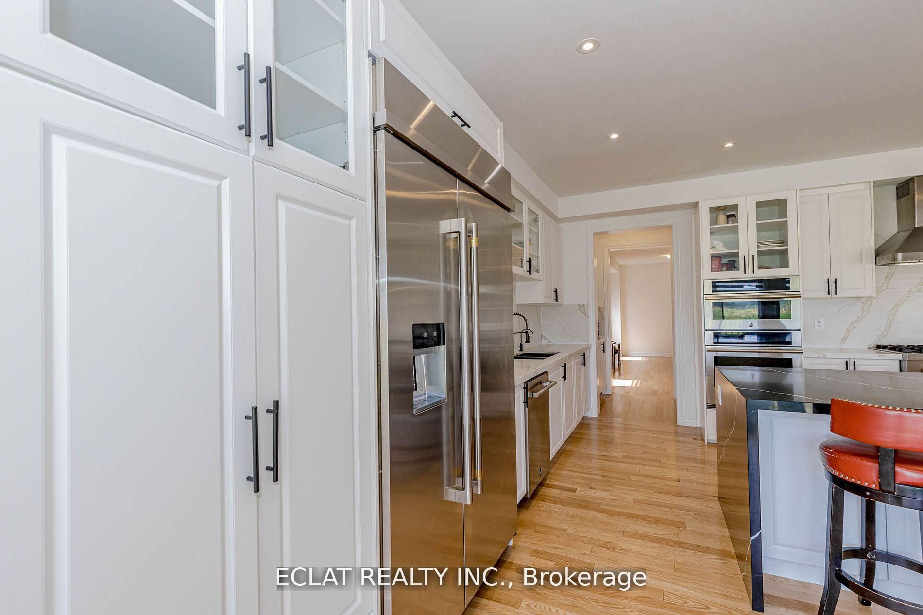 329 Russell Street Property Photo 15