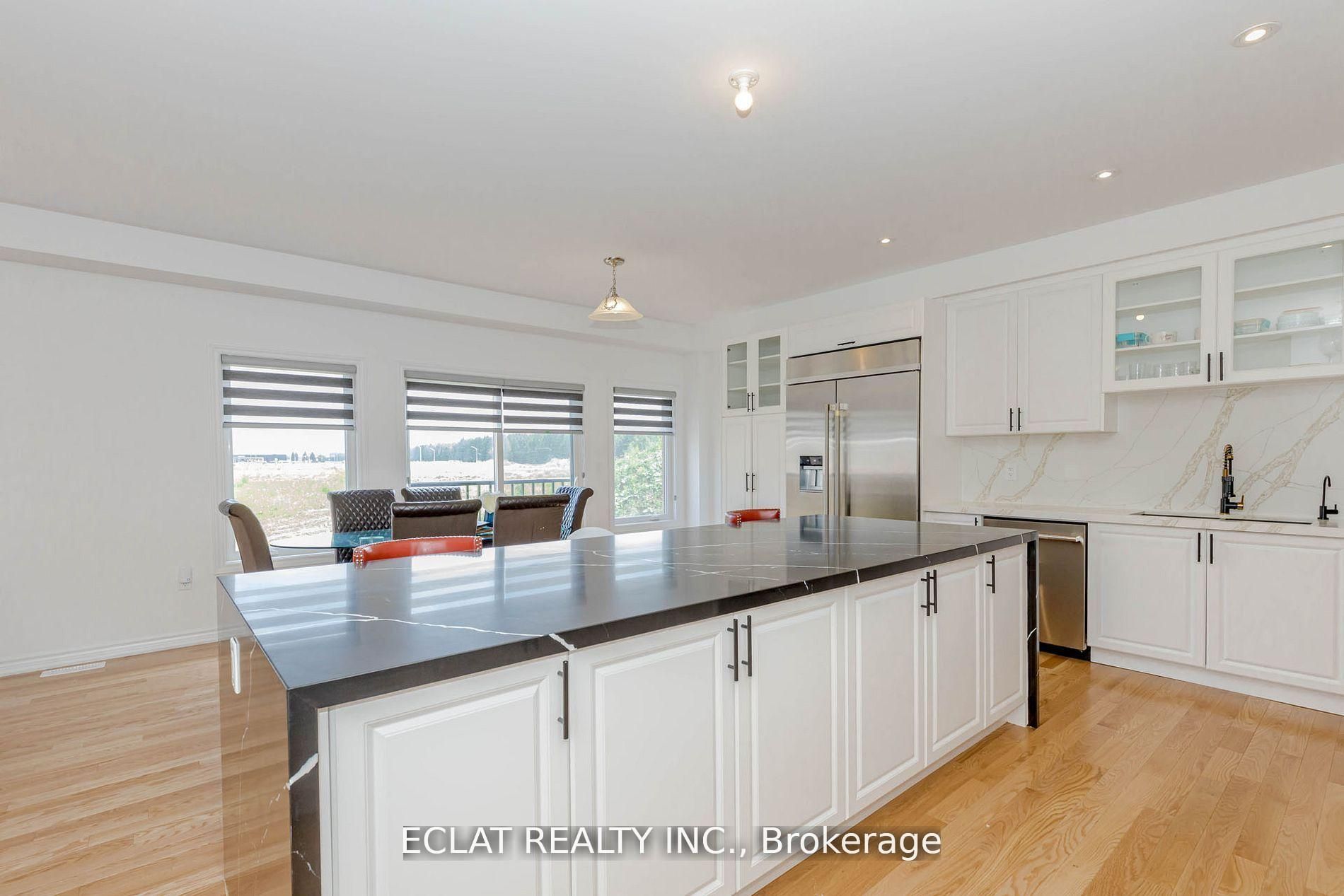 329 Russell Street Property Photo 19