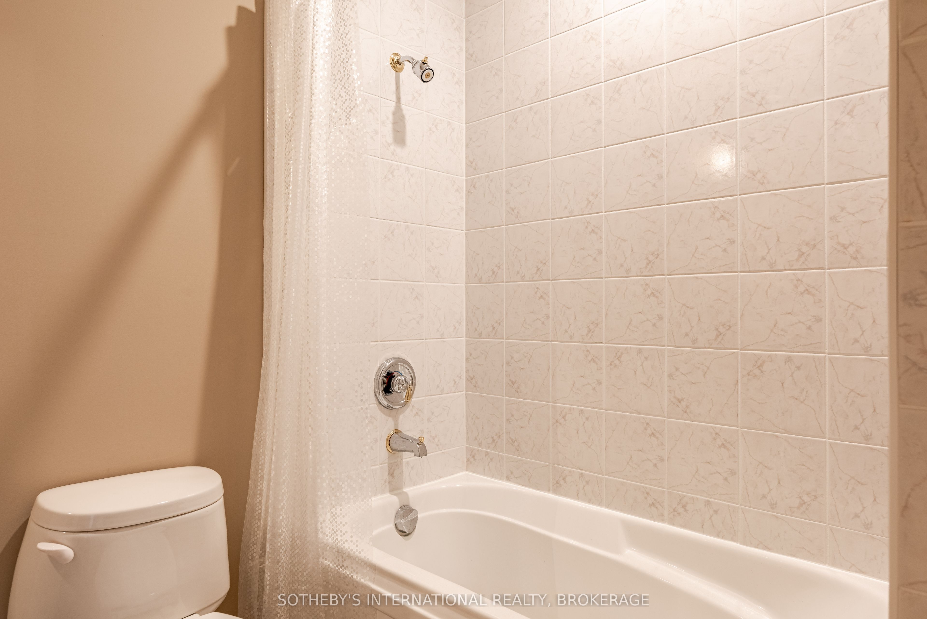 1339 Lakeshore Road Property Photo 43