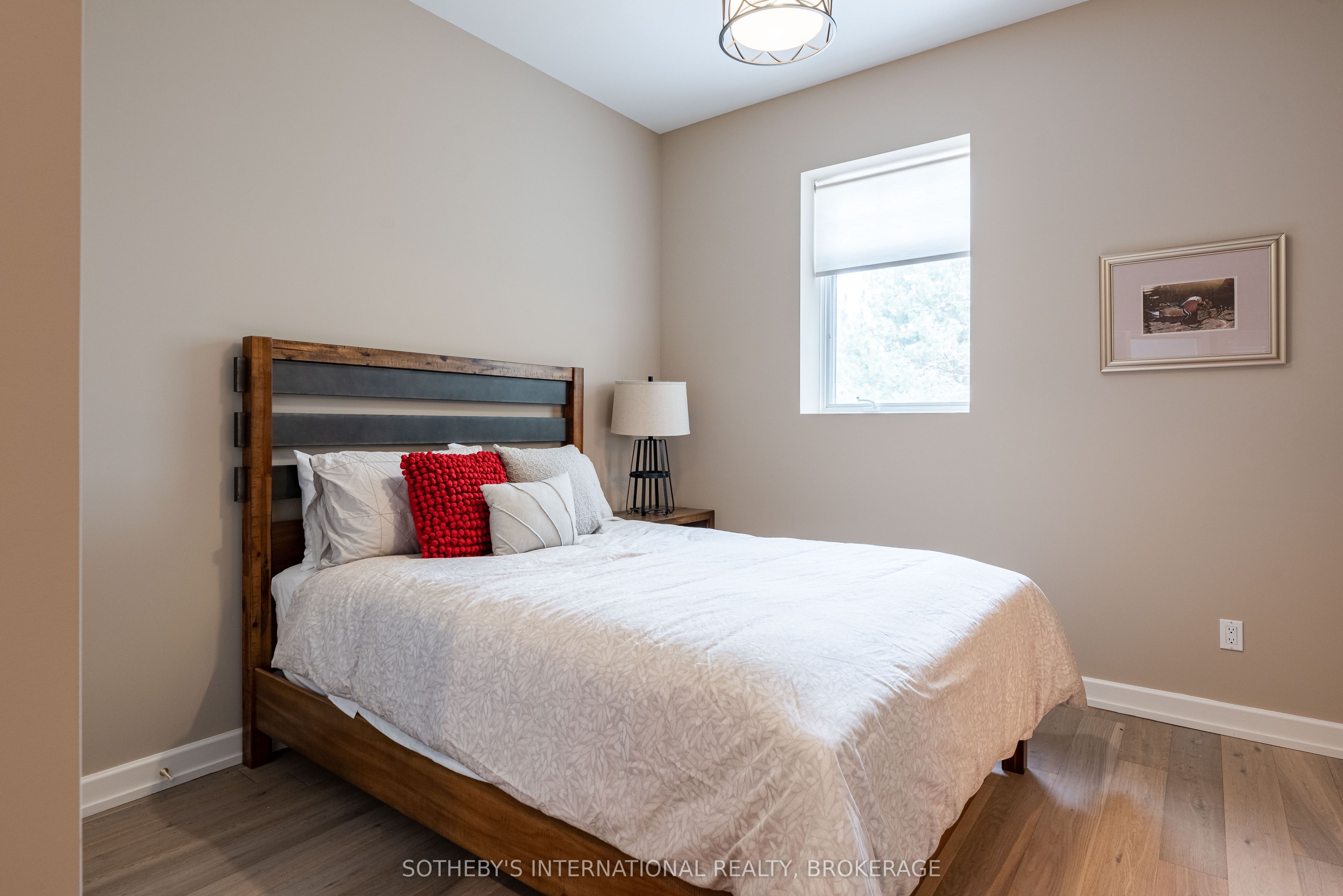 1339 Lakeshore Road Property Photo 44